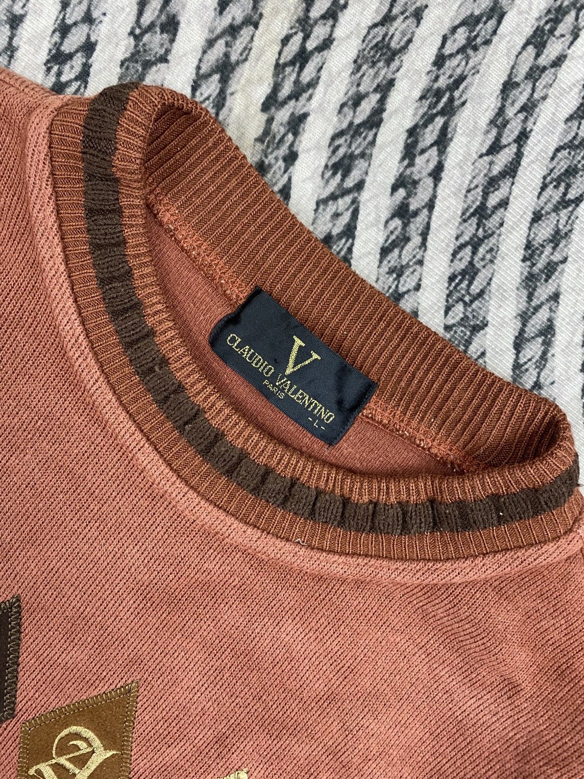 Japanese Brand Vintage Claudio Valentino Paris Crewneck Sweatshirt Size US M / EU 48-50 / 2 - 5 Thumbnail