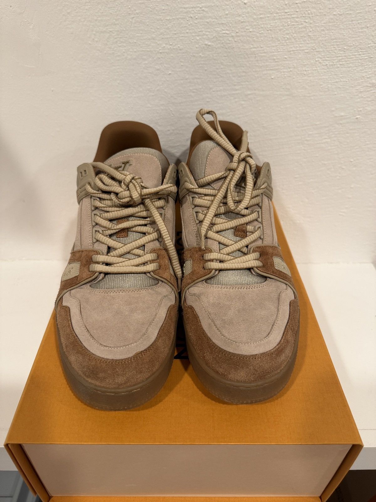 Louis Vuitton Virgil LV Trainer “Timbs” rare Size US 10 / EU 43 - 2 Thumbnail