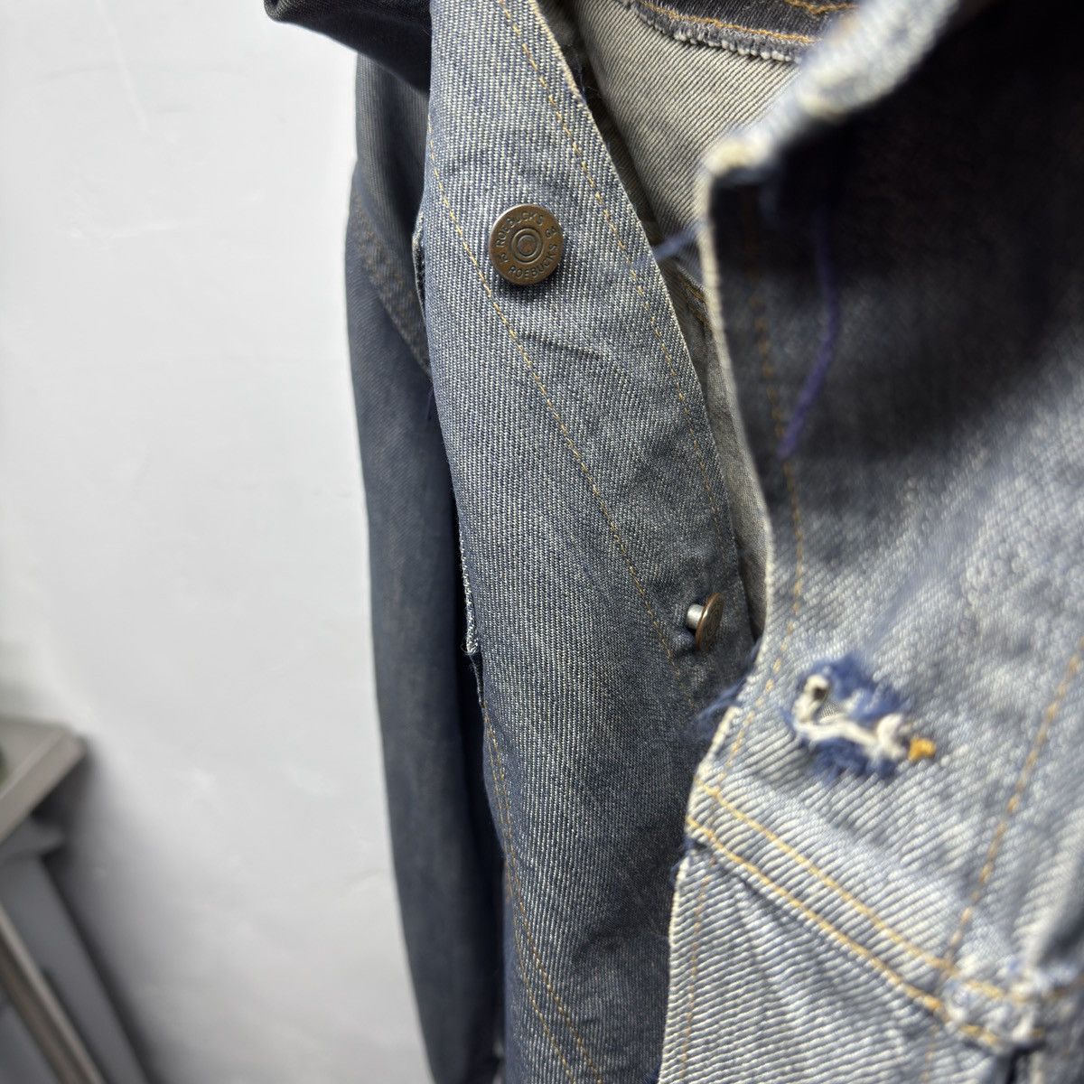 Vintage Thrashed Distressed Selvedge Denim Trucker Jacket ERD Grunge Size US M / EU 48-50 / 2 - 11 Thumbnail