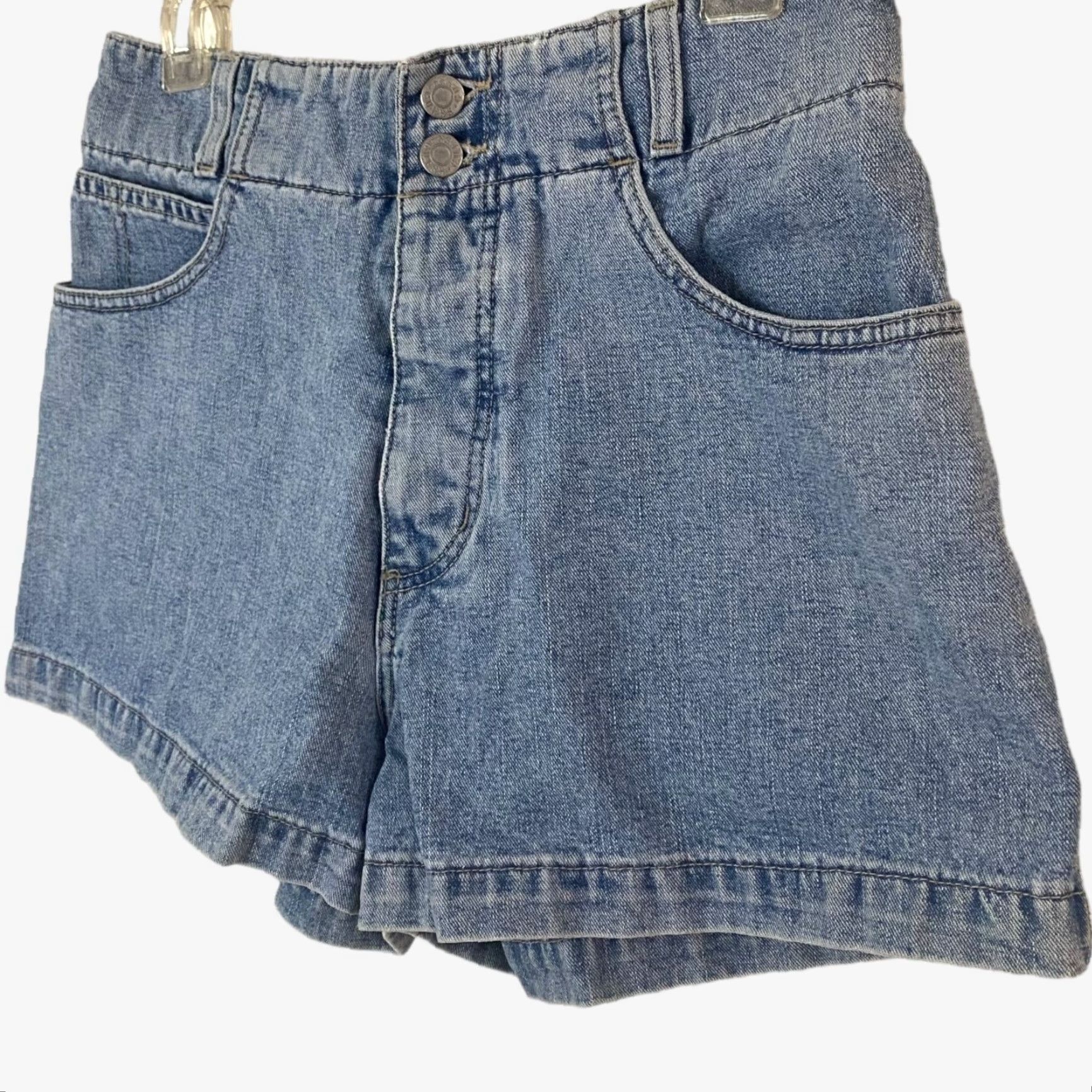 Guess VINTAGE GUESS 90s High-Waisted Jean Shorts Womens Size 30 Light Wash Button Fly Denim USA Size 30" / US 8 / IT 44 - 2 Thumbnail