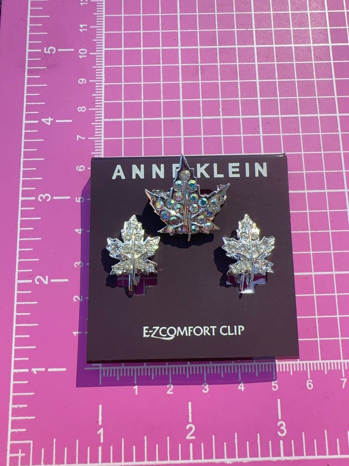 Anne Klein Anne Klein clip on earrings + brooch set silver tone diamond Size ONE SIZE - 2 Thumbnail