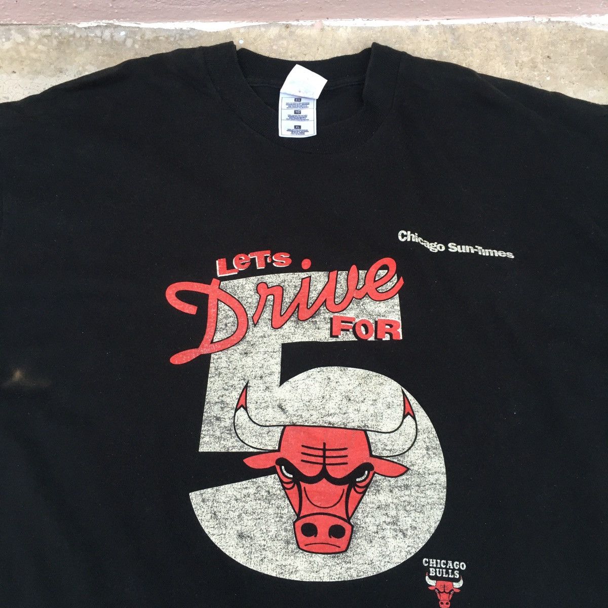 NBA × Vintage Vintage Chicago Bulls Tee Size US XL / EU 56 / 4 - 6 Thumbnail