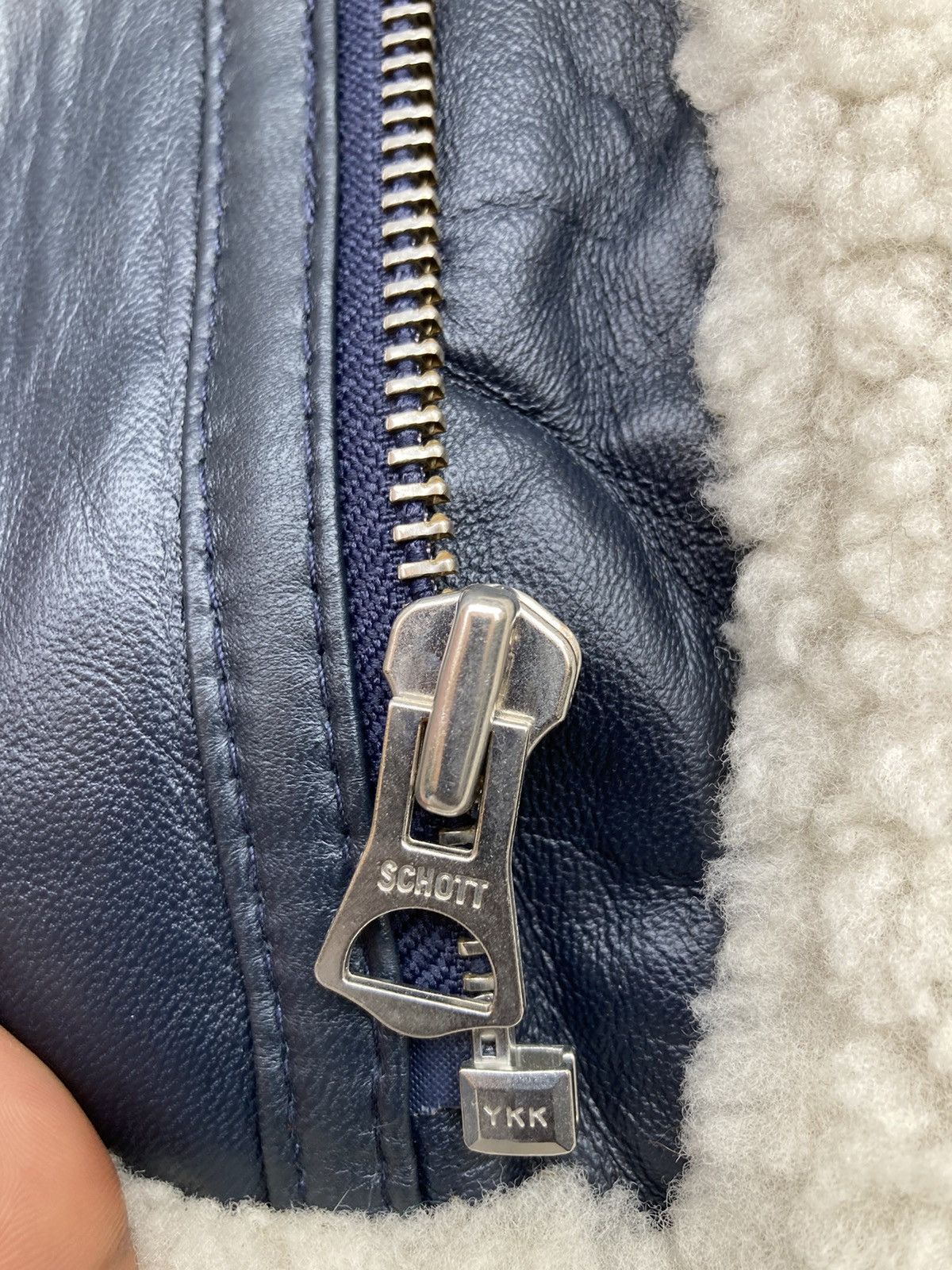 Schott Beautiful Schott Fila aviator jacket - Warm & stylish Size 42L - 9 Thumbnail