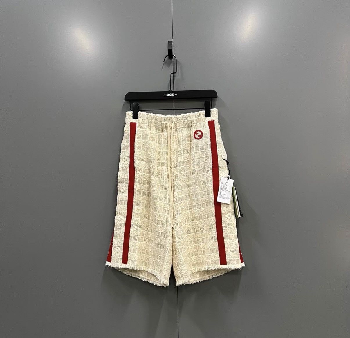 Gucci GUCCI Striped Color-Block Printed Shorts J41 Size 24" / US 00 / IT 34 - 1 Thumbnail