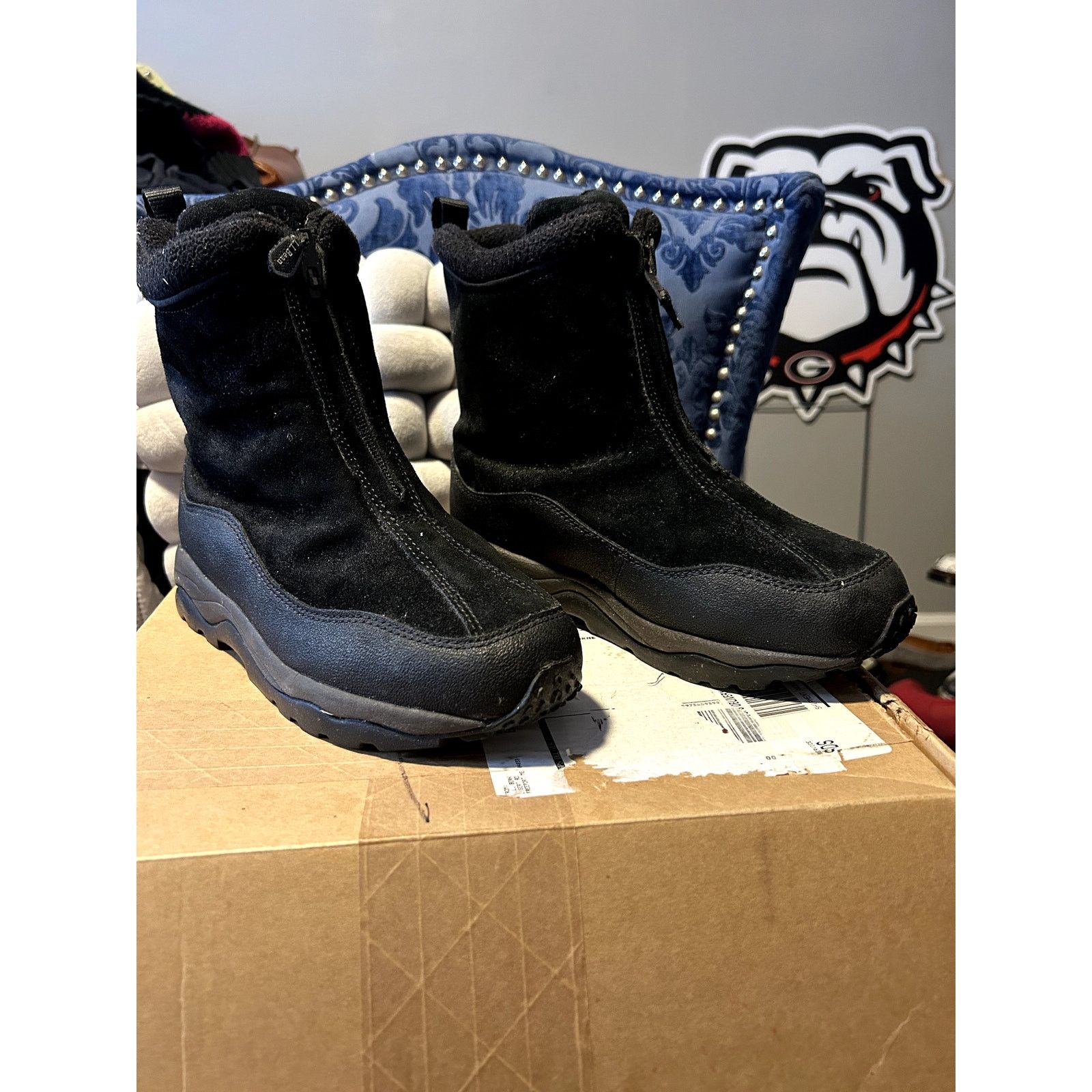 L.L. Bean L.L. Bean High Suede Primaloft Front Zip Boots size 8 NWT Size US 8 / IT 38 - 1 Thumbnail