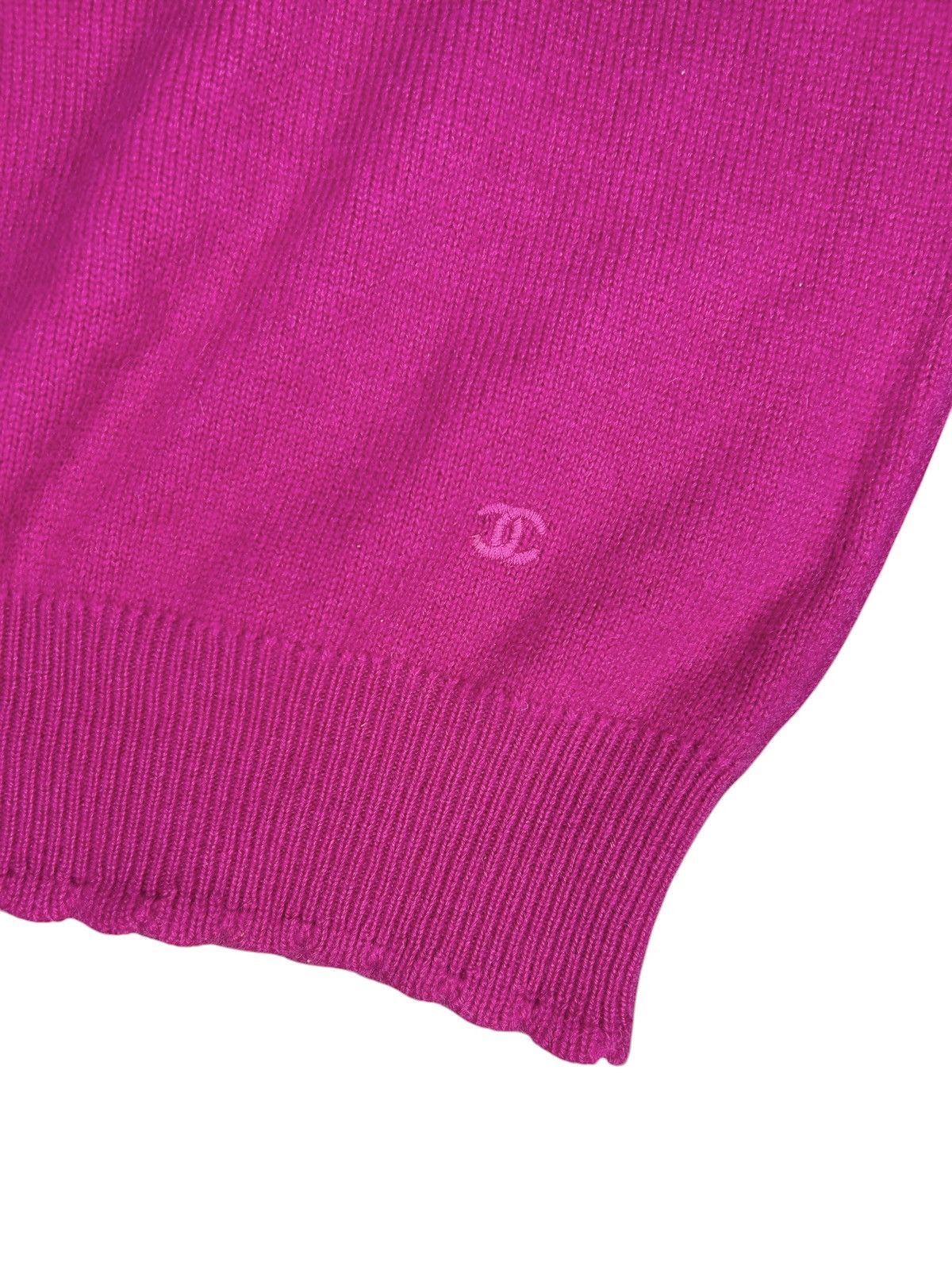 Chanel F/W 94 Oversized Scallop Cashmere Sweater Size M / US 6-8 / IT 42-44 - 3 Thumbnail