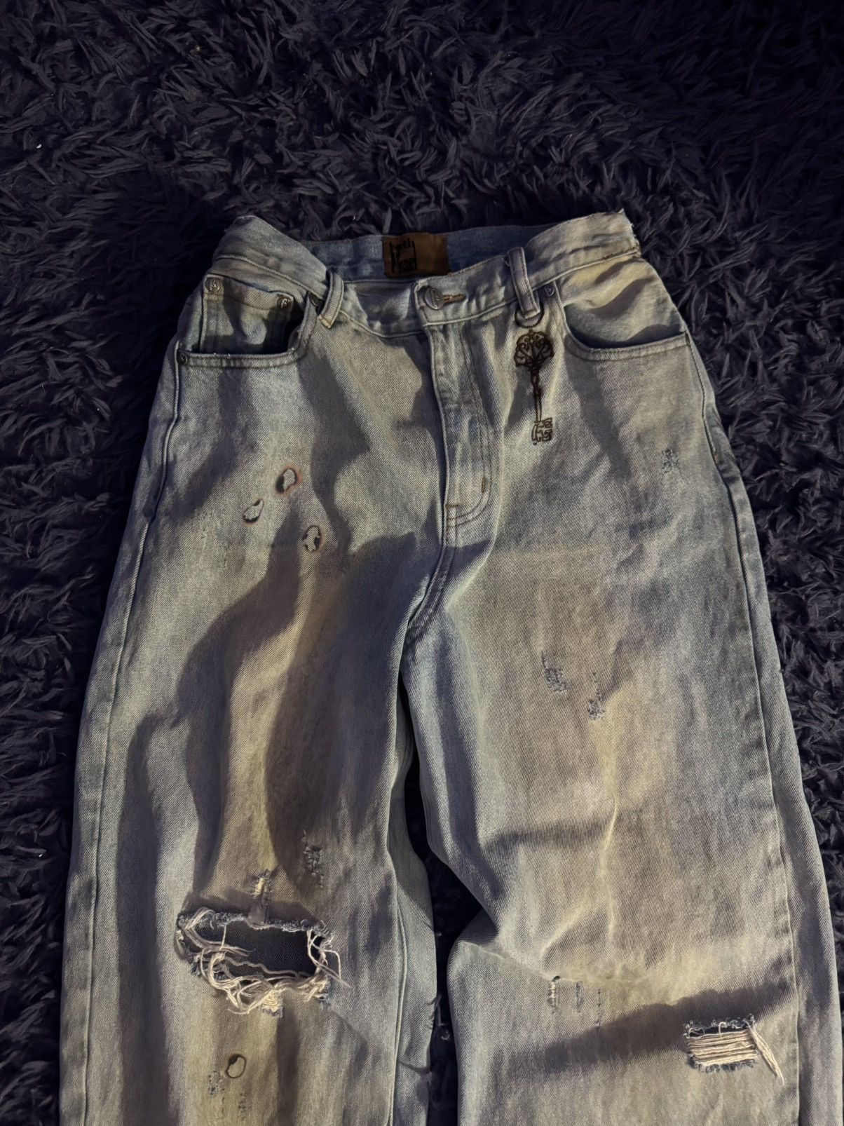 Birth of Royal Child BIRTH OF A ROYAL CHILD DIRTY WASHED BAGGY JEANS Size US 30 / EU 46 - 2 Thumbnail