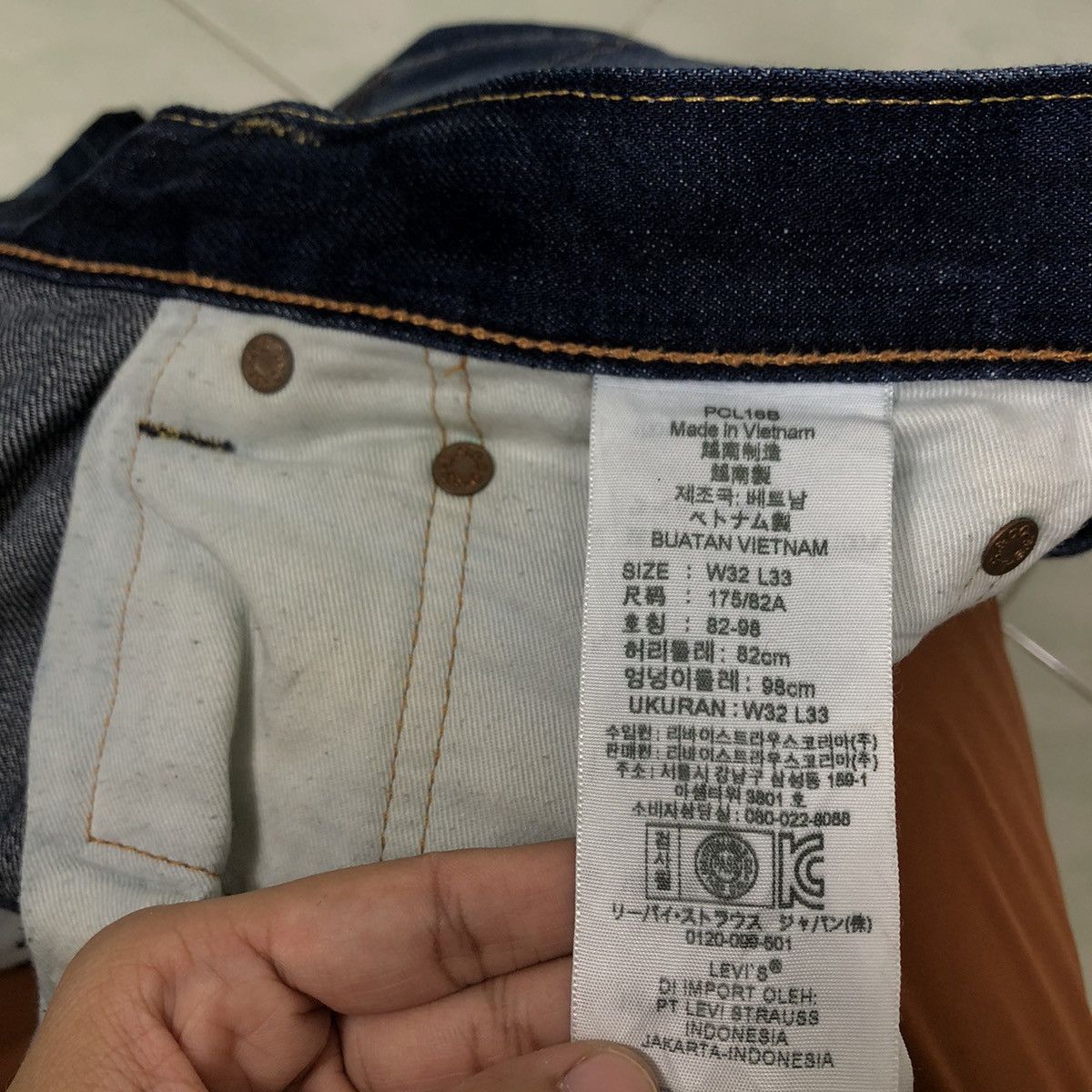 Levi's 🔥RARE 90’s VINTAGE LEVI’S DENIM JEANS STRAIGHT CUT Size US 36 / EU 52 - 15 Thumbnail