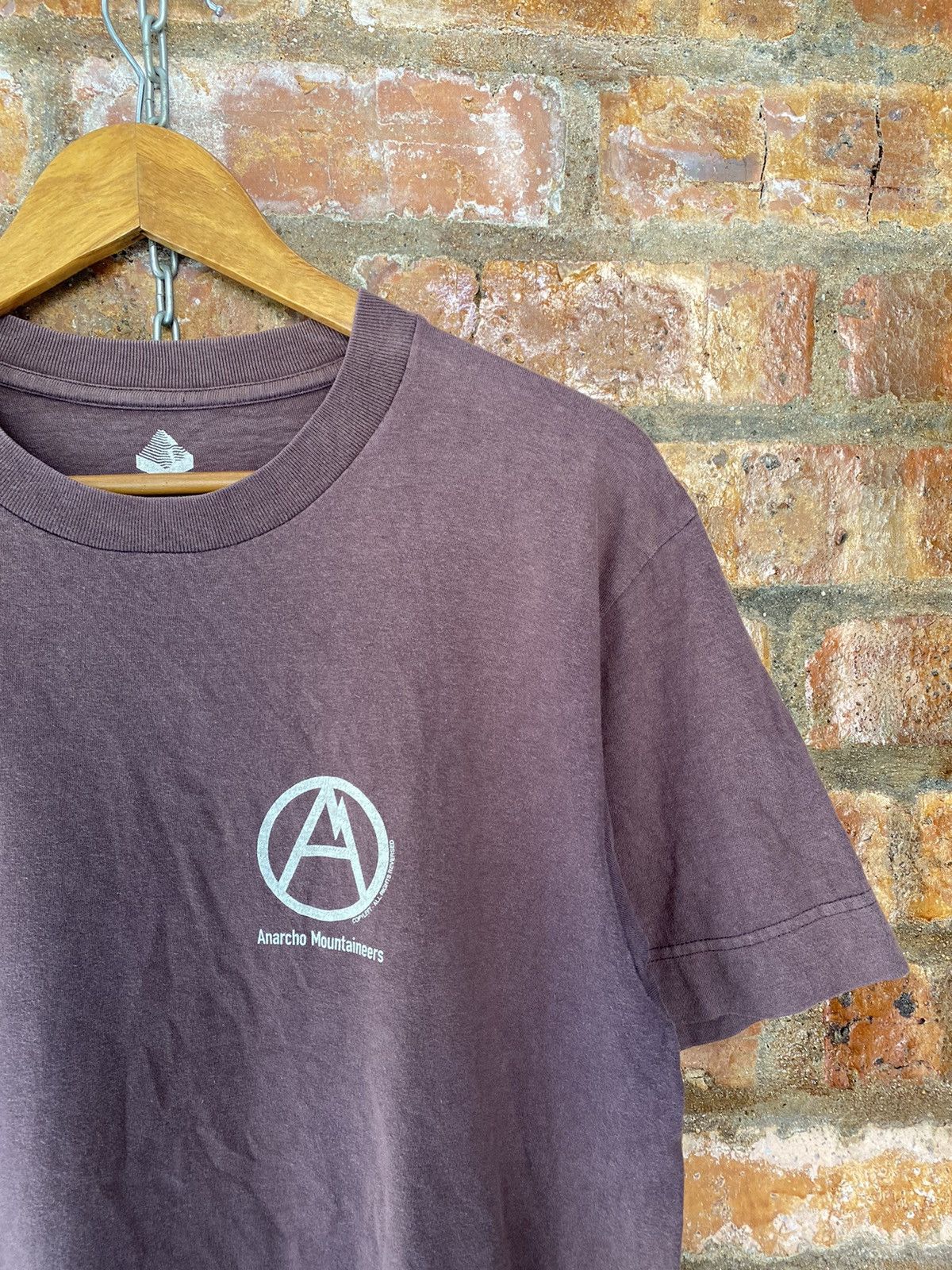 General Research 2007 Anarchy Anarcho Mountaineers tee Size US L / EU 52-54 / 3 - 3 Thumbnail