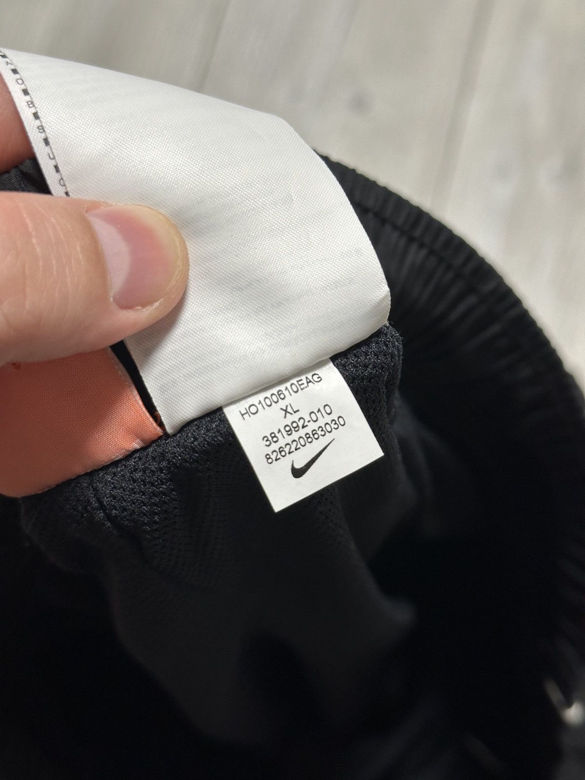 Nike Nike y2k Vintage Baggy Boxy Nylon Drill Track Pants Size US 36 / EU 52 - 7 Thumbnail