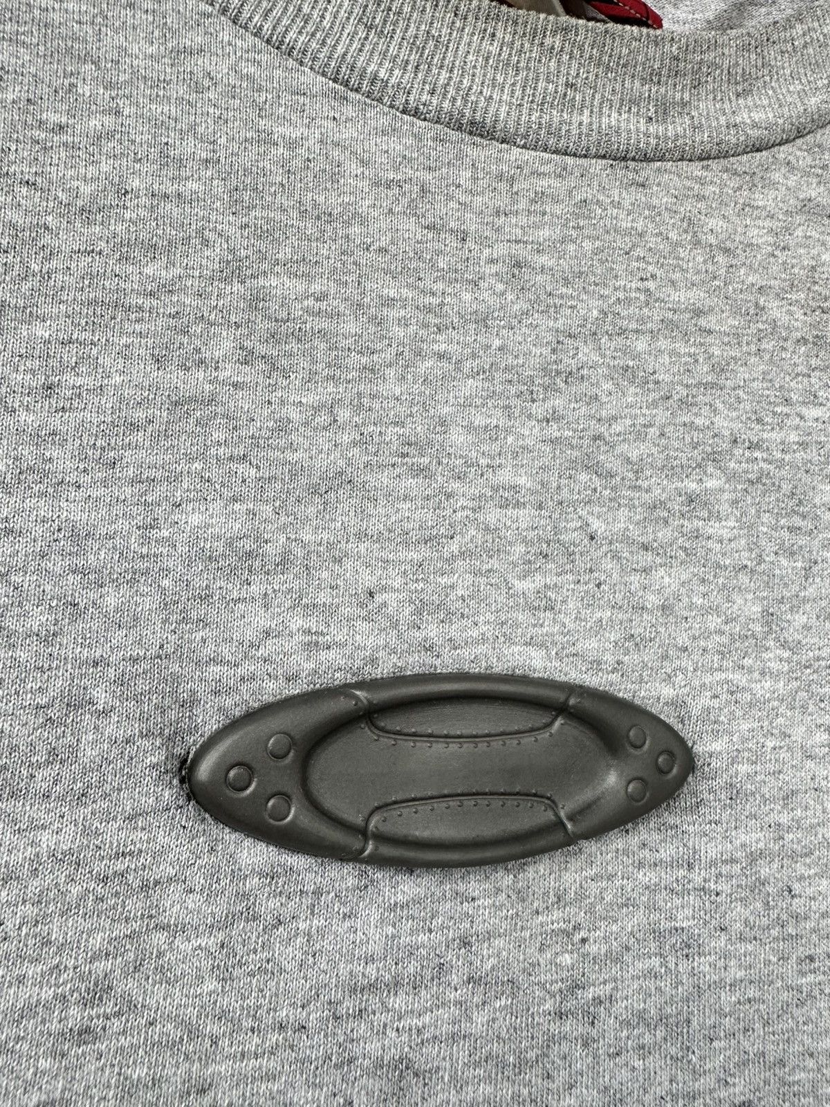 Oakley Vintage 90s Oakley Software 3D Center Logo Tee Size US XL / EU 56 / 4 - 2 Thumbnail