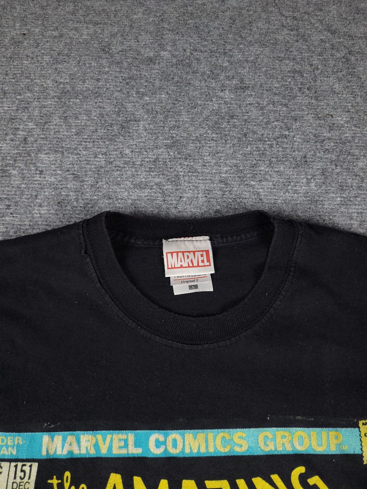 Fruit Of The Loom × Marvel Comics × Vintage Vintage Spider Man Comics Tshirt Size US L / EU 52-54 / 3 - 7 Thumbnail