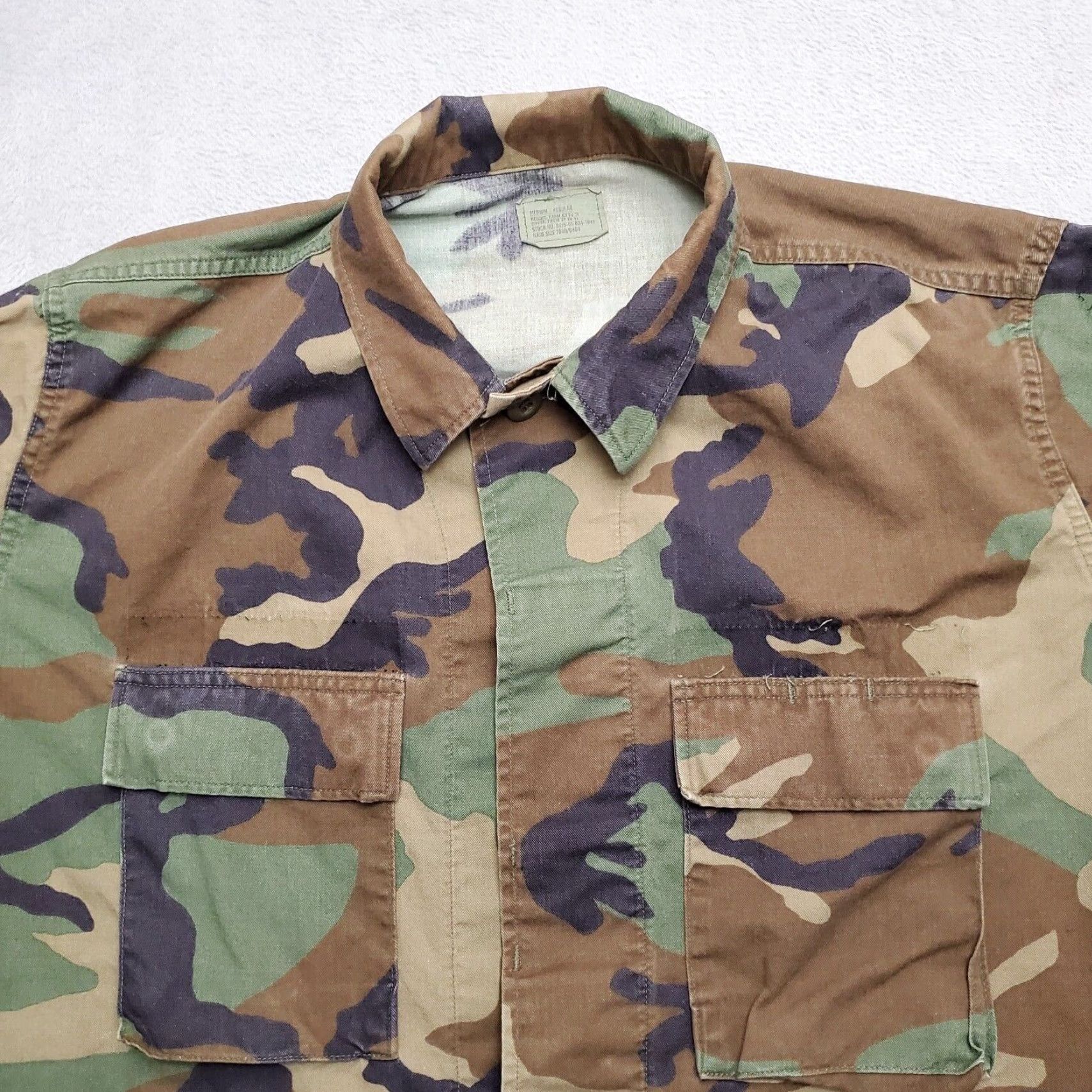 Industrie VINTAGE Woodland Camo Shirt Mens M REG Camooflage Military Army Casual All Seasons EA Industries Mens Shirt Size US M / EU 48-50 / 2 - 3 Thumbnail
