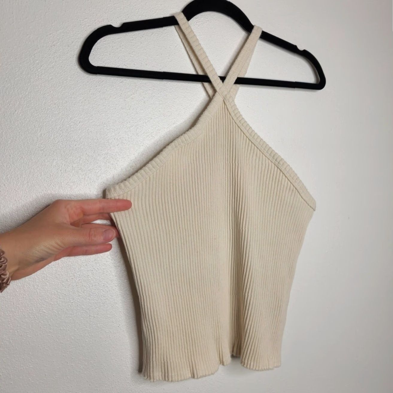 Vintage VINTAGE t.la Halter Cross Sweater Ribbed Stretch Cream Tank Shirt Womens M Cream 90s Y2K Office Bag? Size M / US 6-8 / IT 42-44 - 2 Thumbnail