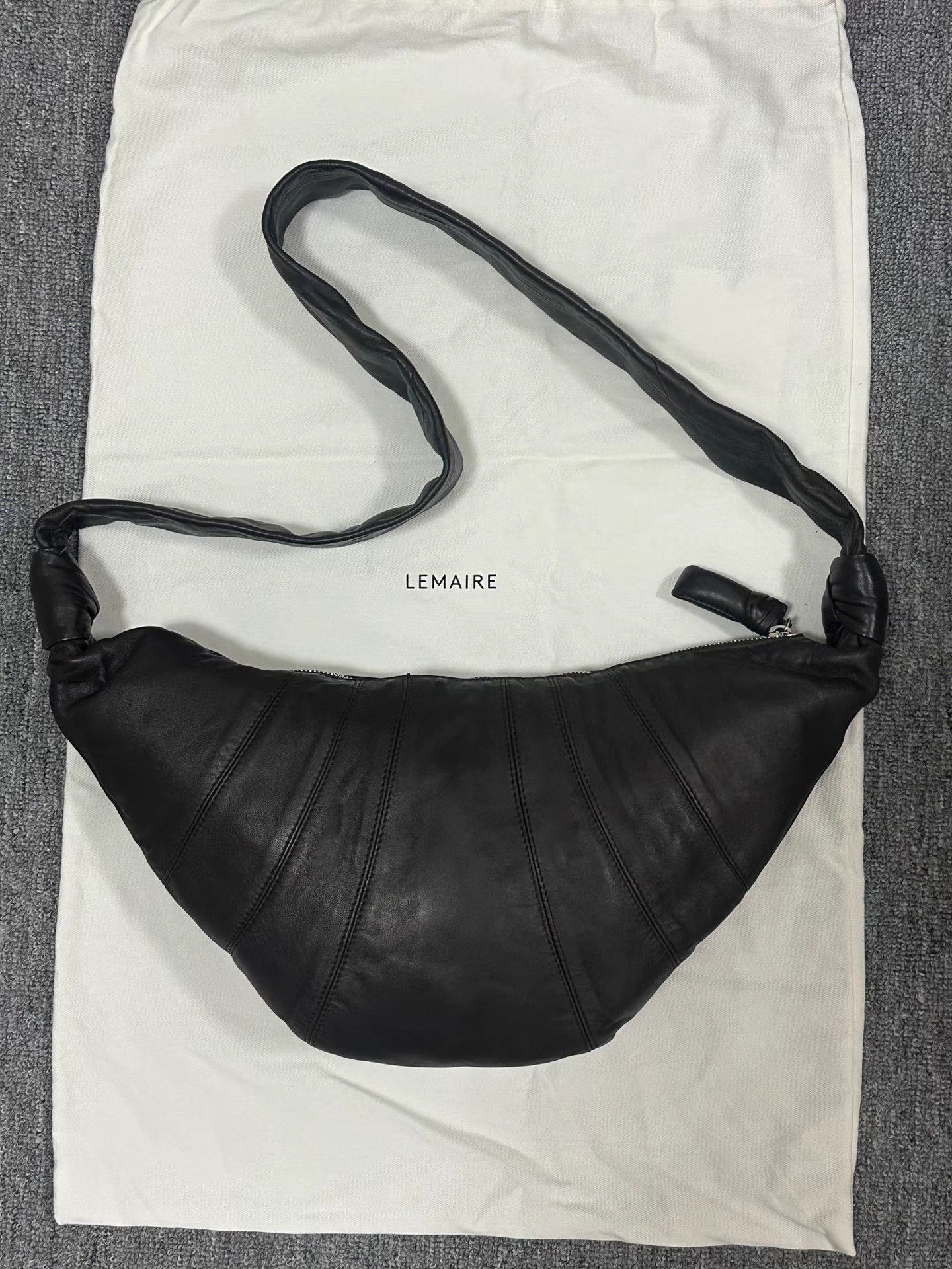 Lemaire Lemaire medium lambskin Croissant bag Size ONE SIZE - 1 Thumbnail