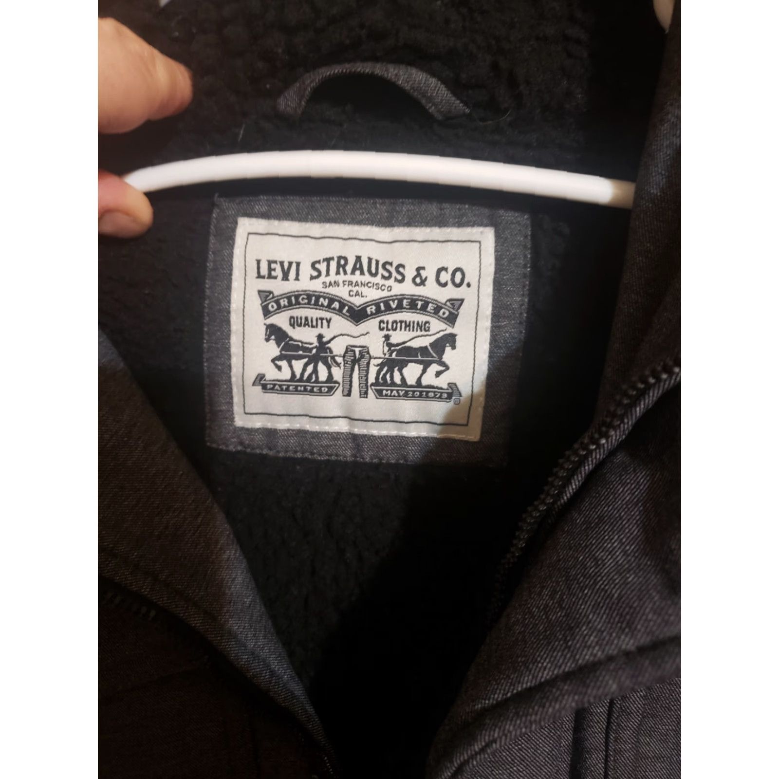 Levi's Levi's Trucker Jacket Hooded Lined Faux Sherpa Grey Small Men's Denim Jacket" Size US S / EU 44-46 / 1 - 3 Thumbnail