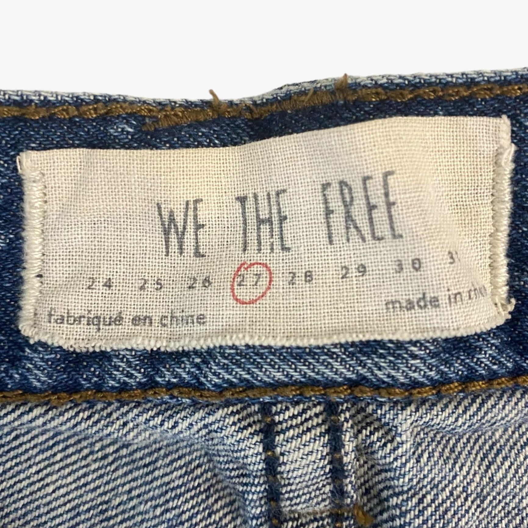 Free People VINTAGE Free People We The Free Jean Shorts Womens 27 Blue Denim Raw Hem Cut Off Size 27" / US 4 / IT 40 - 7 Thumbnail