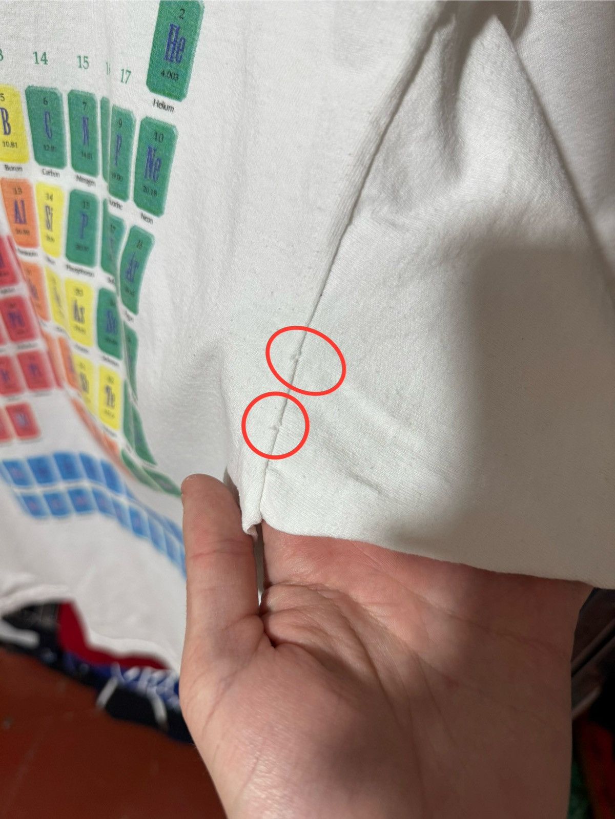 Vintage Vintage 90s PERIODIC TABLE OF ELEMENTS T-Shirt Y2K Hype Size US L / EU 52-54 / 3 - 11 Thumbnail