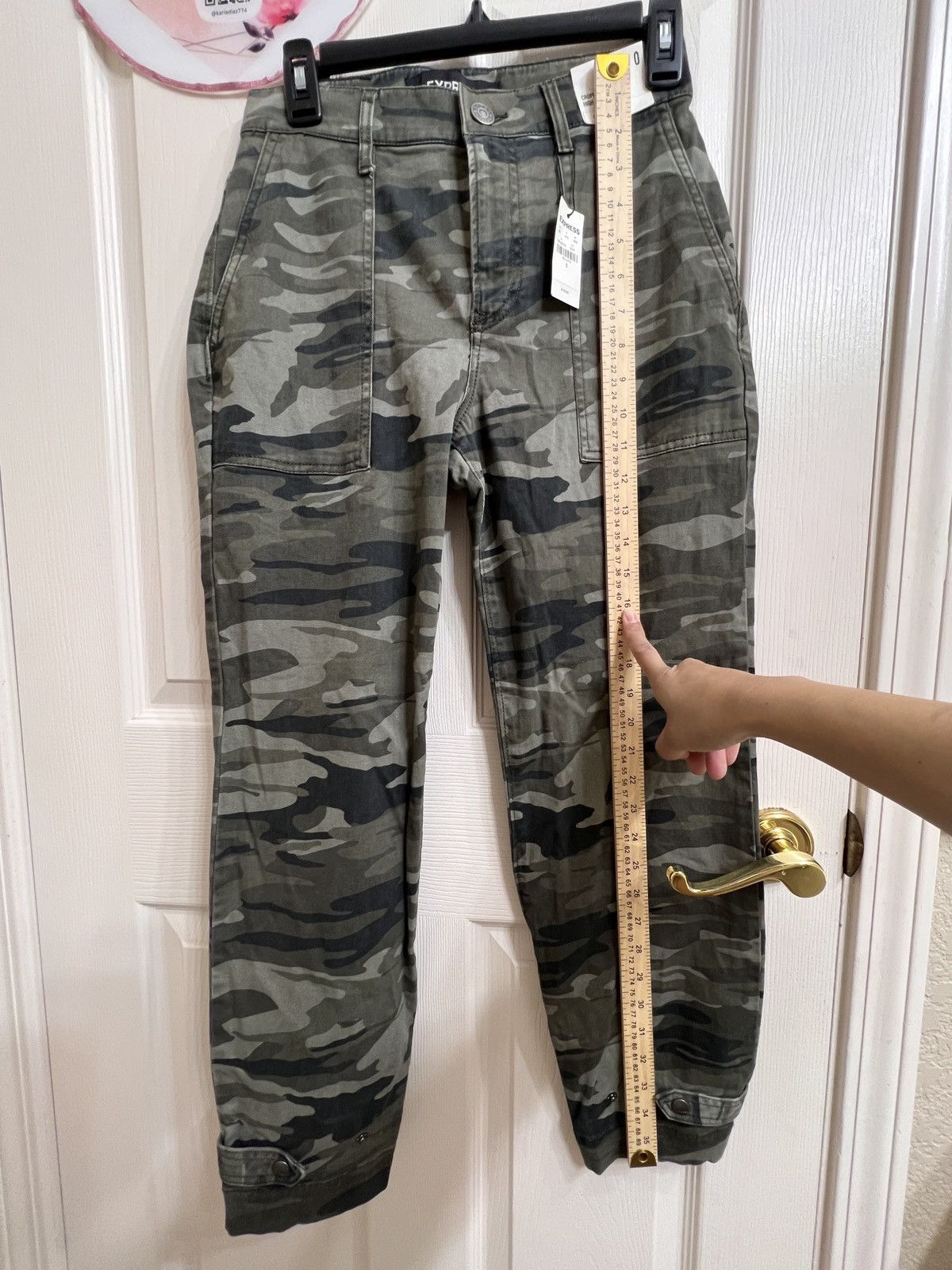 Express Express camouflage high-rise pants size 0 Size 25" / US 0 / IT 36 - 6 Thumbnail