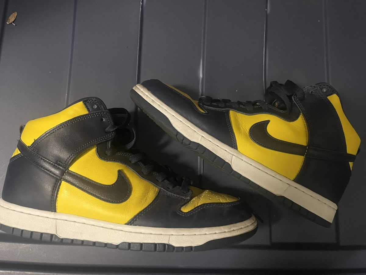 Nike Nike Dunk High QS Michigan Wolverines Size US 9.5 / EU 42-43 - 4 Thumbnail