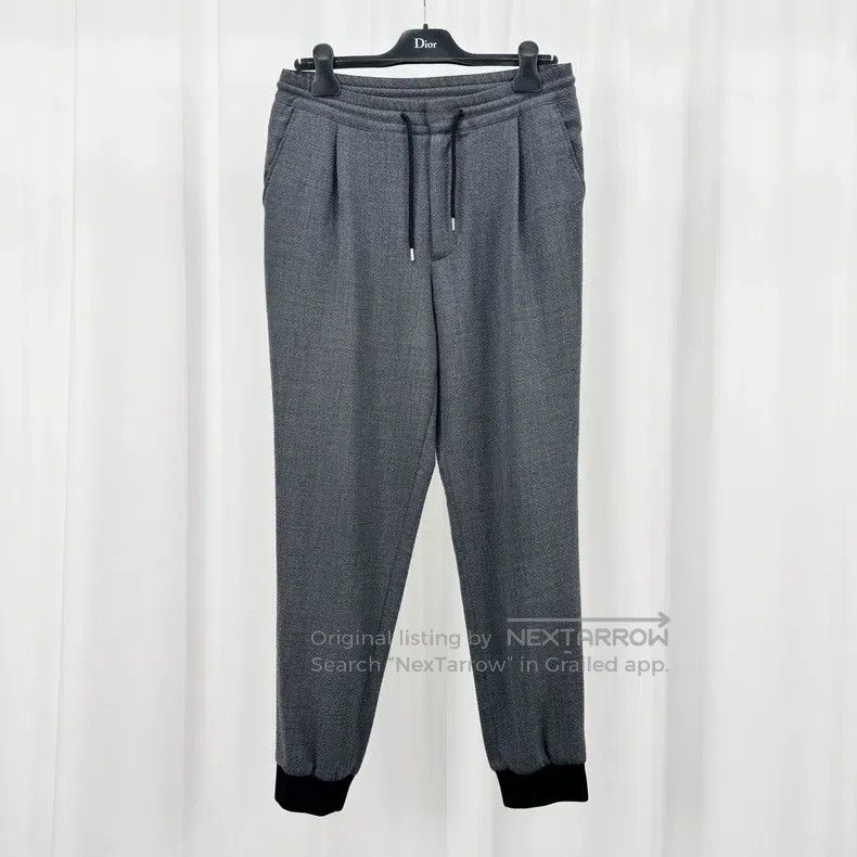 Alexander McQueen Alexander Mcqueen Woollen casual trousers Size US 30 / EU 46 - 1 Thumbnail