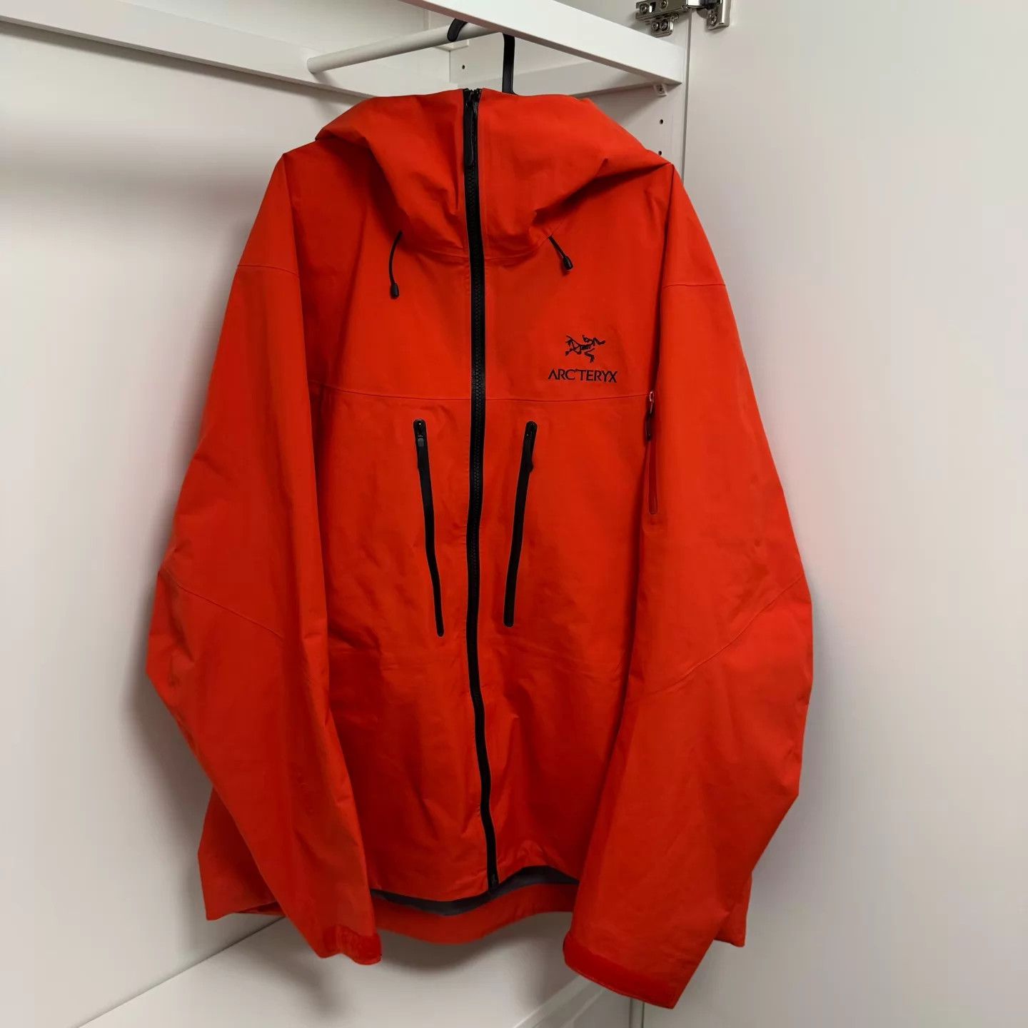 Arc'teryx Arc'teryx Alpha SV Jacket 7th Gen GORE-TEX Pro XL 98 New Size US XL / EU 56 / 4 - 1 Thumbnail
