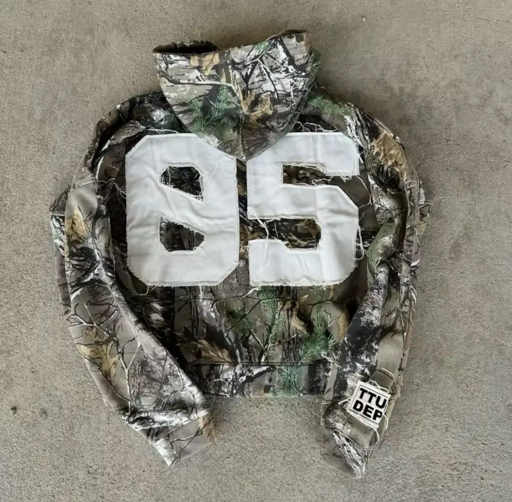 Japanese Brand Camouflage Embroidered Letter Zipper Hoodies Size US XL / EU 56 / 4 - 2 Thumbnail