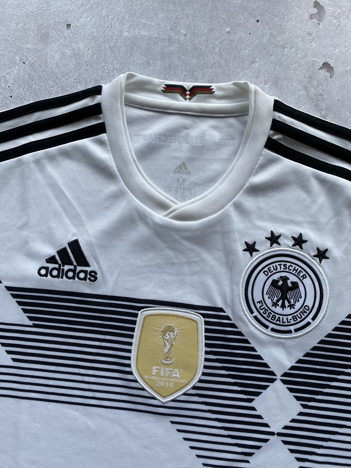 Adidas ⚽️Rare Adidas Germany 2018 Soccer Jersey Y2K Retro Hype Drill Size US M / EU 48-50 / 2 - 3 Thumbnail