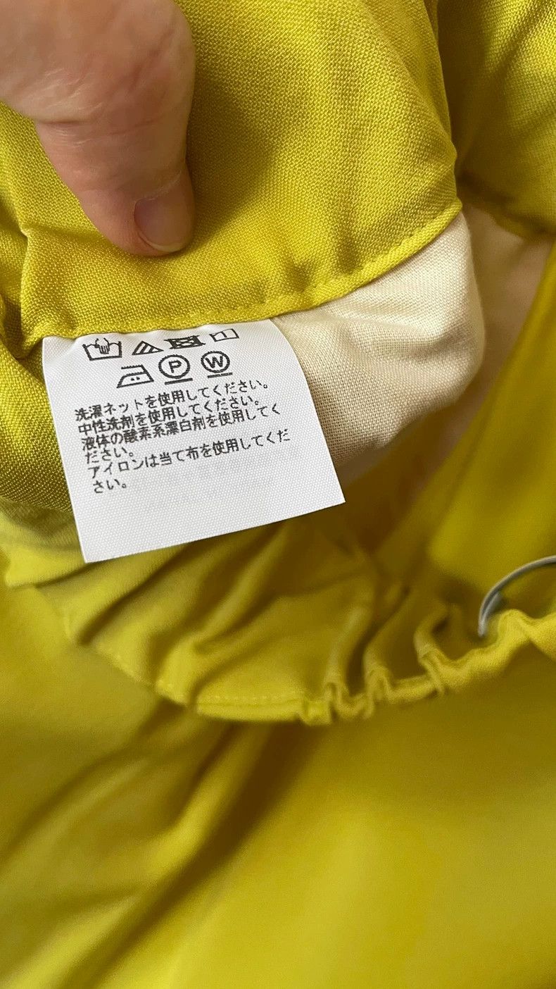 Issey Miyake Issey Miyake size:3 Yellow pleated wide-leg pants Size 28" / US 6 / IT 42 - 7 Thumbnail