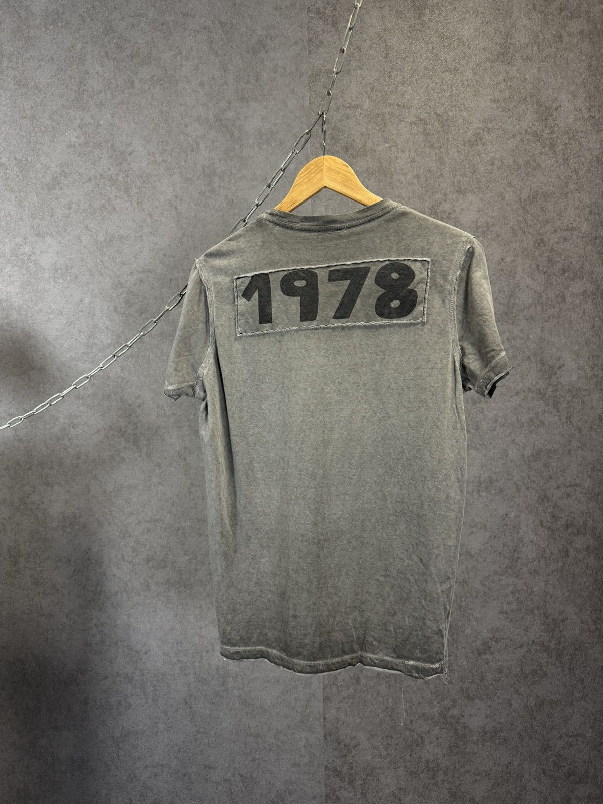 Diesel Diesel designer overprinted distressed tee Size US S / EU 44-46 / 1 - 2 Thumbnail