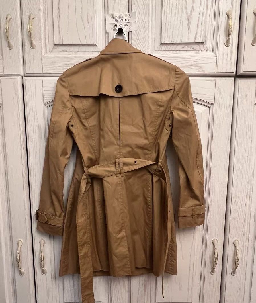 Burberry Burberry Kensington Classic Trench Coat Size US XS / EU 42 / 0 - 2 Thumbnail