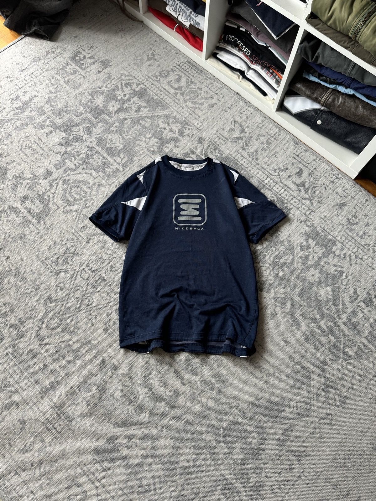 Vintage Nike Shox Vintage T-Shirt Japanese Drill Tn Big Logo Corteiz Size US S / EU 44-46 / 1 - 1 Thumbnail