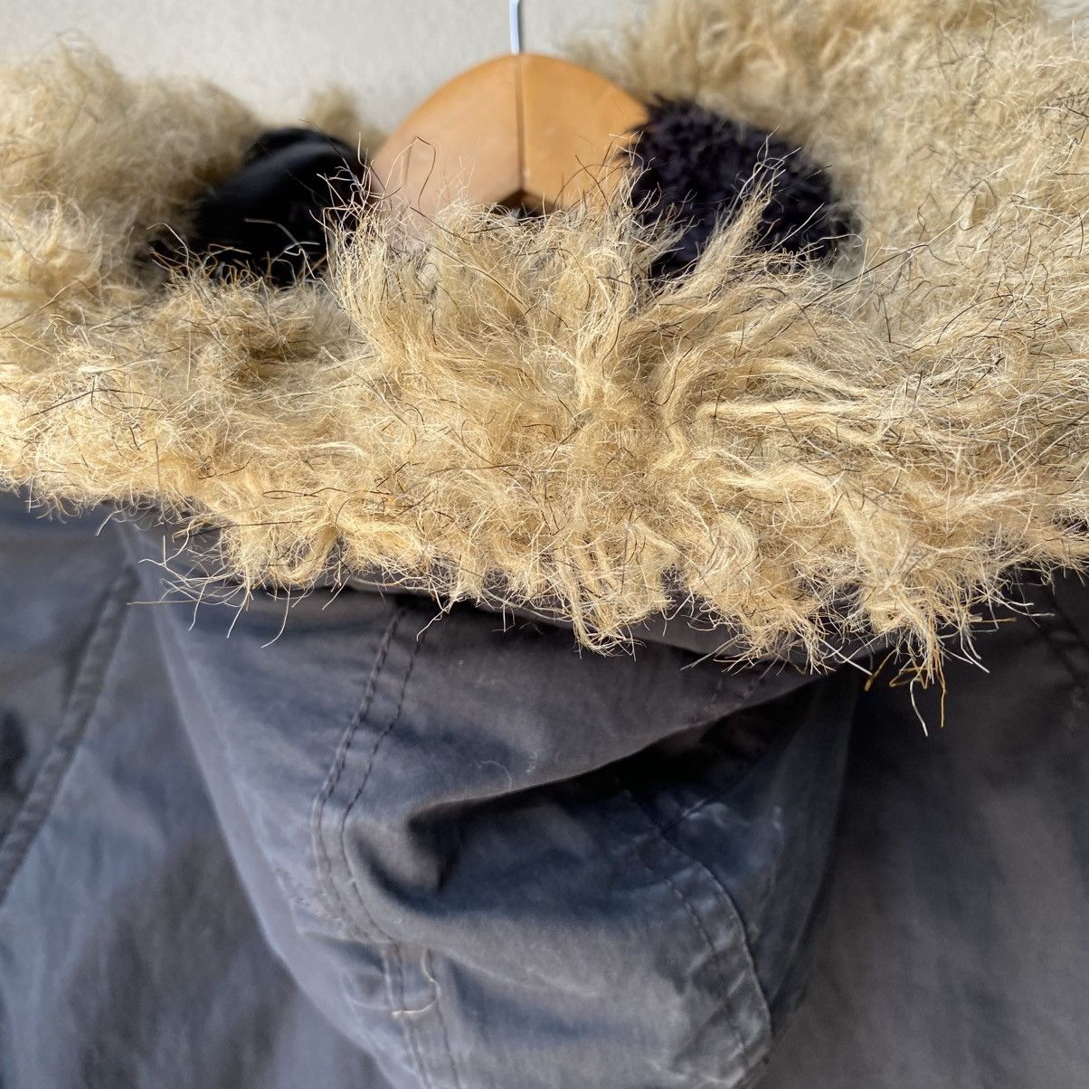Diesel DIESEL Black Fur-Trimmed Parka Size US S / EU 44-46 / 1 - 14 Thumbnail