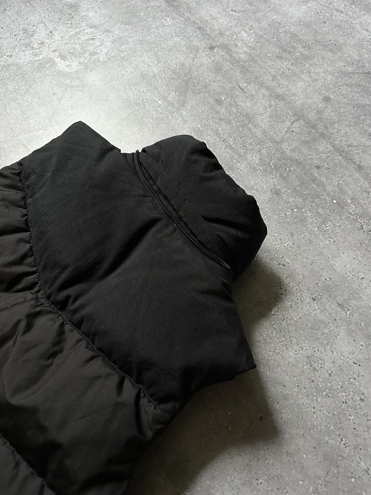 Nike × Vintage Vintage Y2K Nike Women’s Puffer Vest Jacket Size US S / EU 44-46 / 1 - 8 Thumbnail