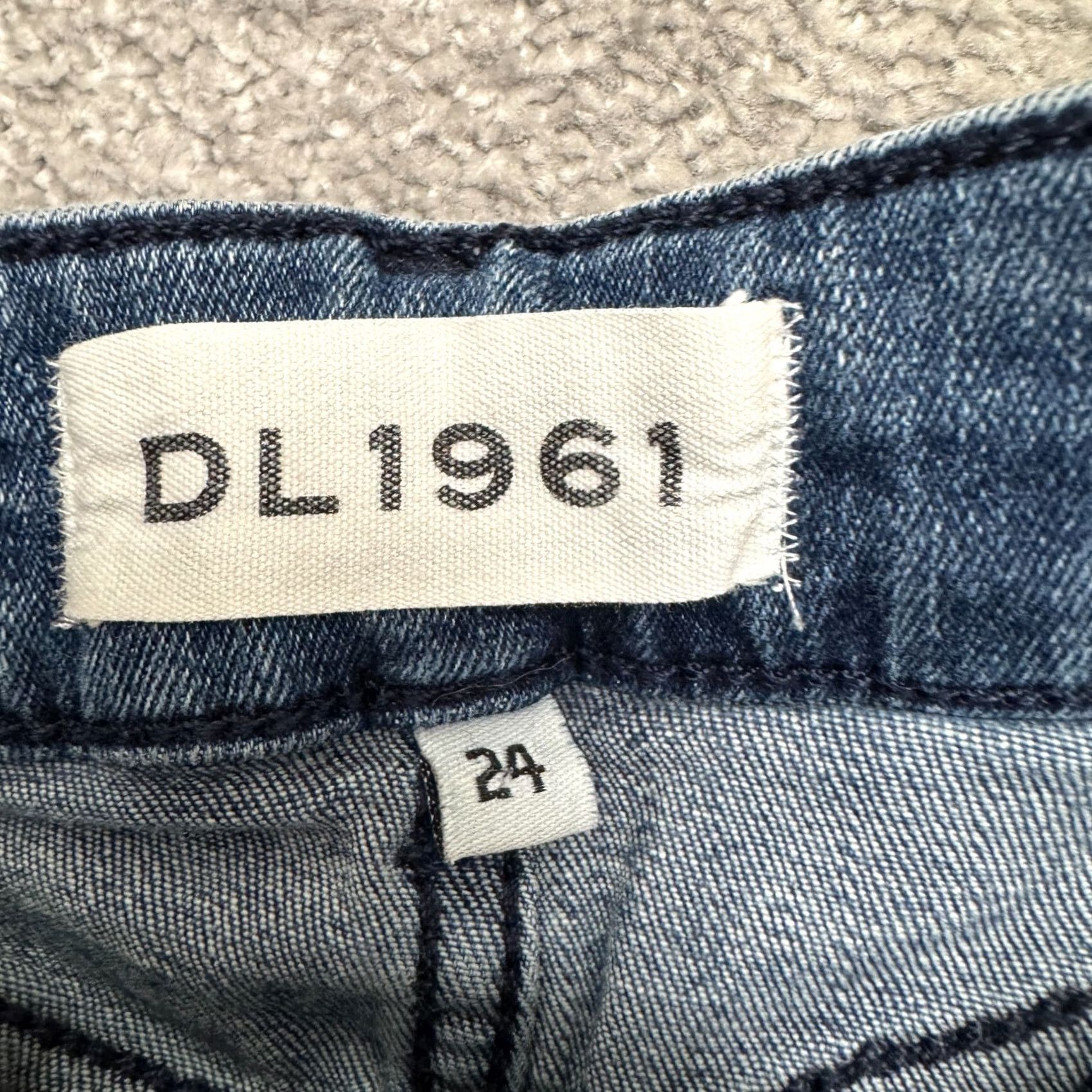 DL1961 DL1961 Margaux Instasculpt Ankle Skinny River Denim Jeans Women 24 Distressed Size 42" / US 20 - 5 Thumbnail