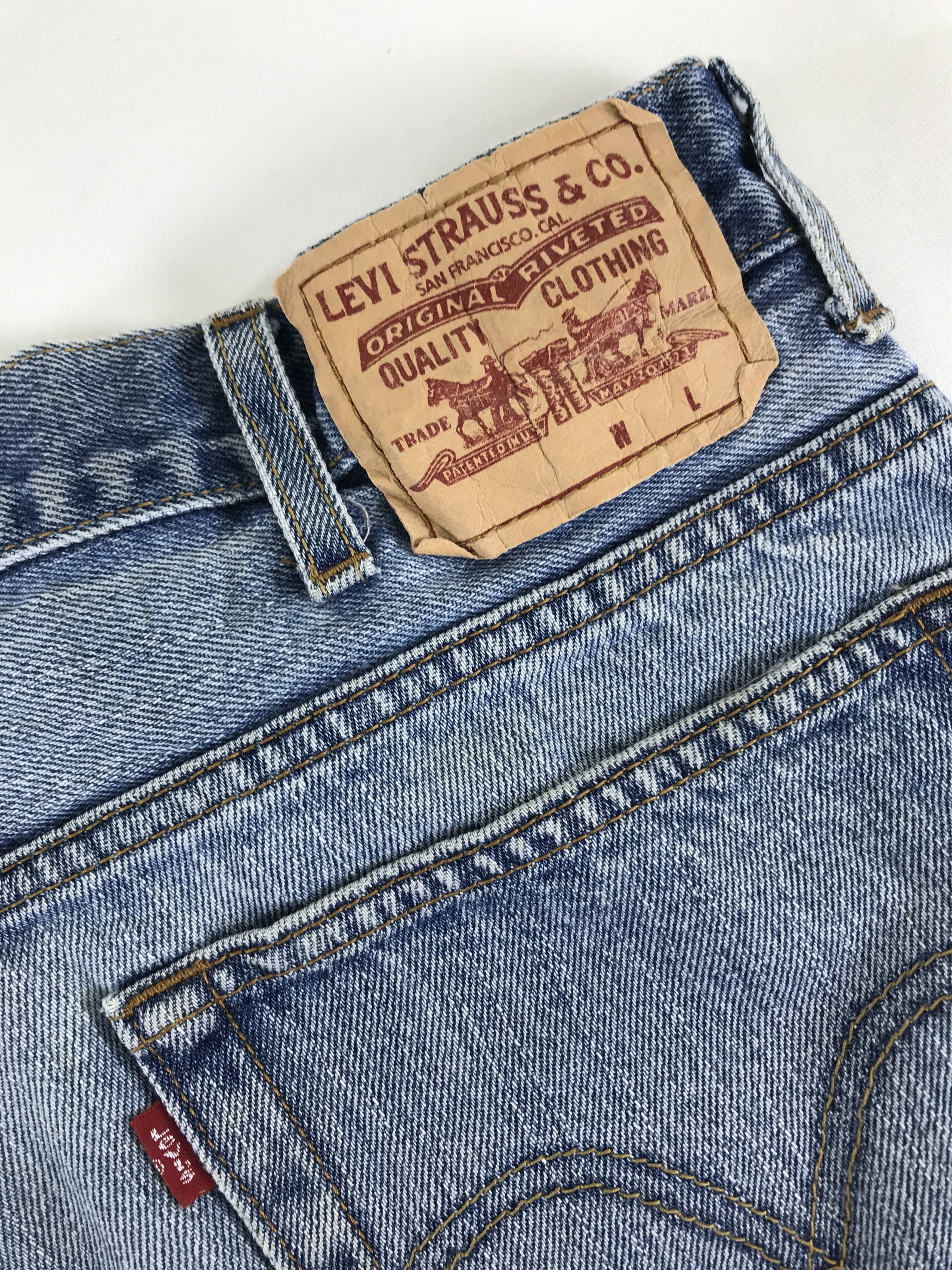 Levi's Vintage Levi's 511 Slim Fit Jeans Faded Blue Denim Size US 34 / EU 50 - 10 Thumbnail