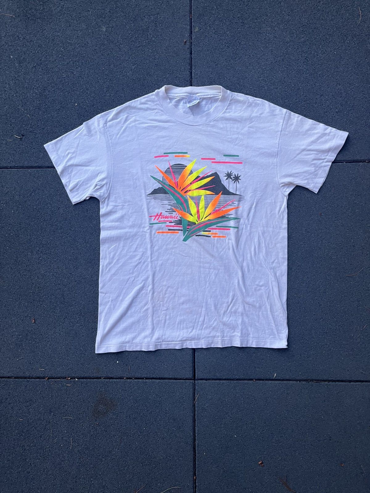 Hanes VINTAGE Hanes Hawaii shirt Size US L / EU 52-54 / 3 - 1 Thumbnail