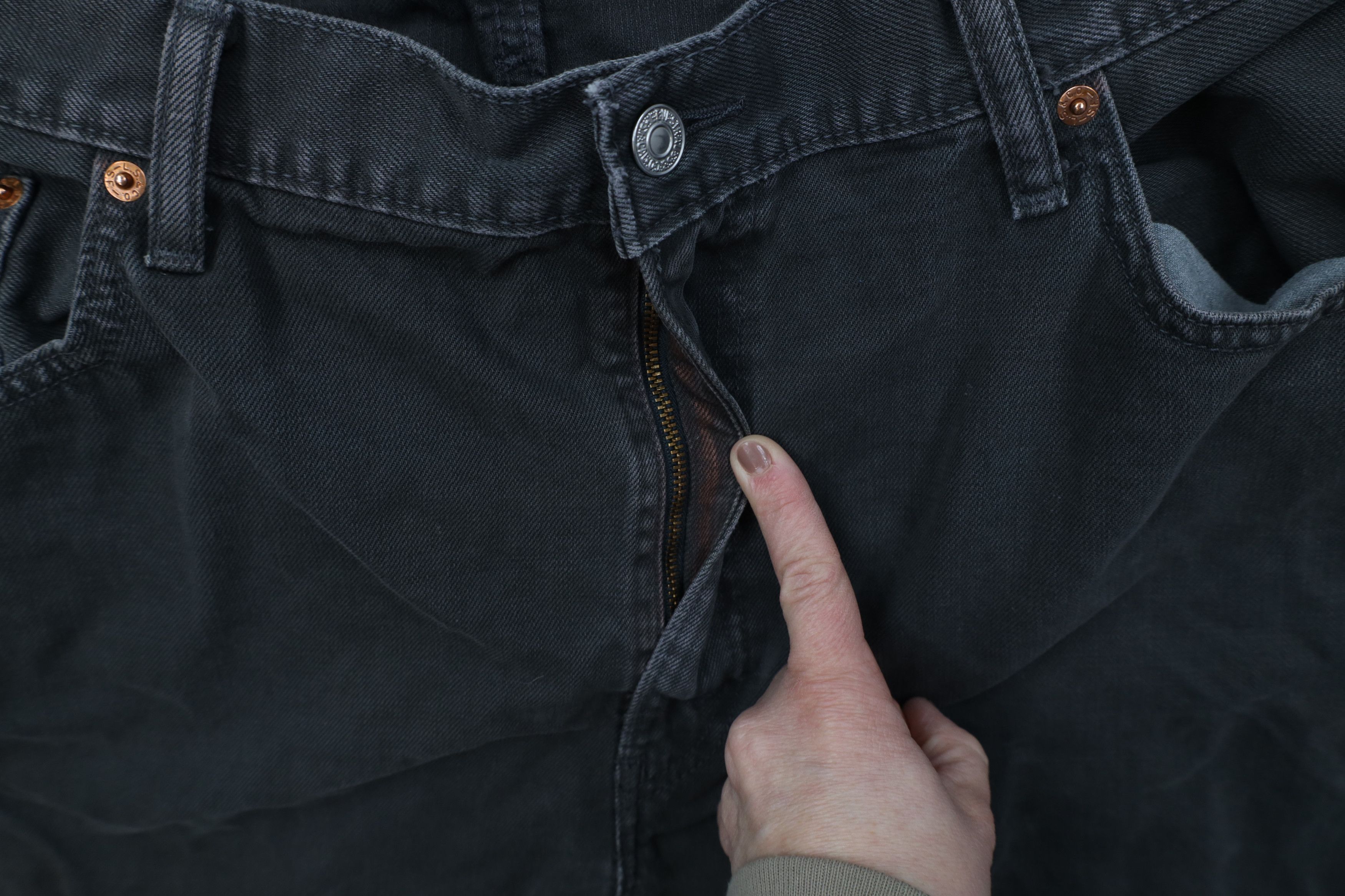 Levi's Vintage Y2K Levis 505 Regular Straight Leg Denim Jeans Gray Size US 40 / EU 56 - 7 Thumbnail