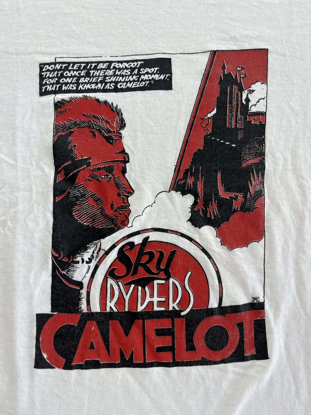 Vintage Vintage SKY RYDERS CAMELOT ( Movie )80’s T-shirt Size US L / EU 52-54 / 3 - 6 Thumbnail