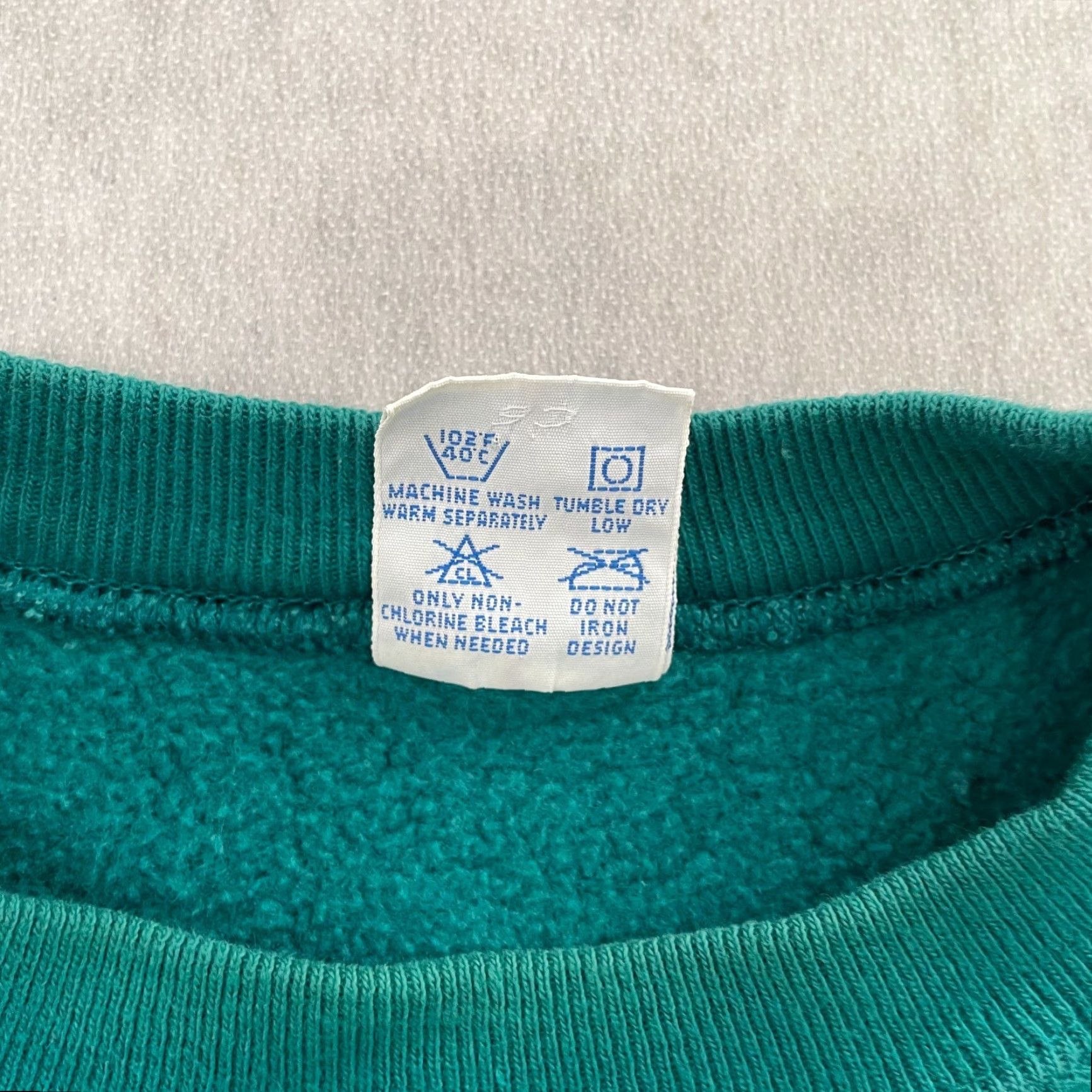 Champion VINTAGE Champion Sweatshirt Adult 2XL Teal Crew Neck Mini Logo Men Size US XXL / EU 58 / 5 - 7 Thumbnail