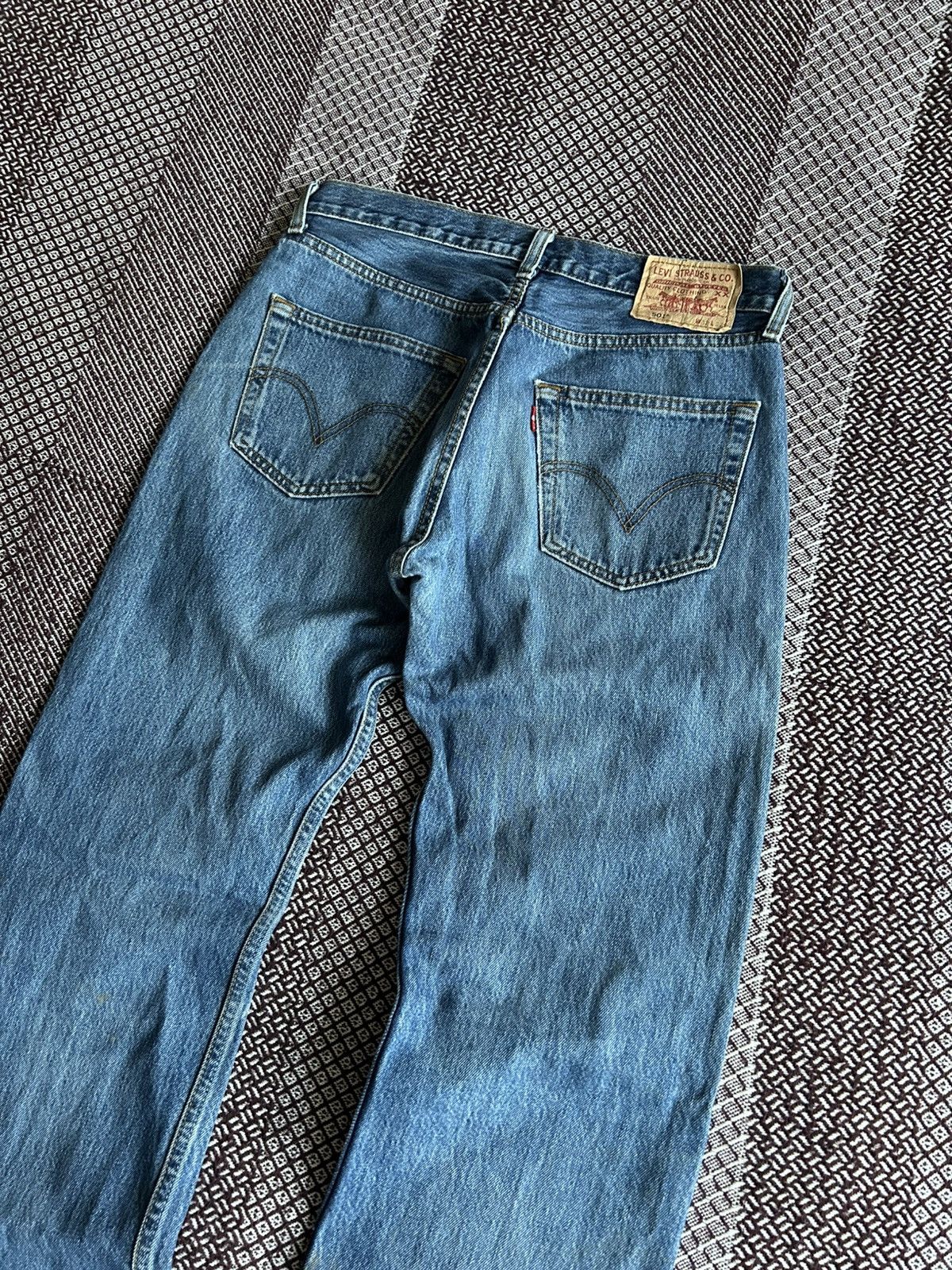 Levi's Vintage Levis 501 Denim Wash Dirty Jeans Streetwear Size W32 Size US 32 / EU 48 - 4 Thumbnail