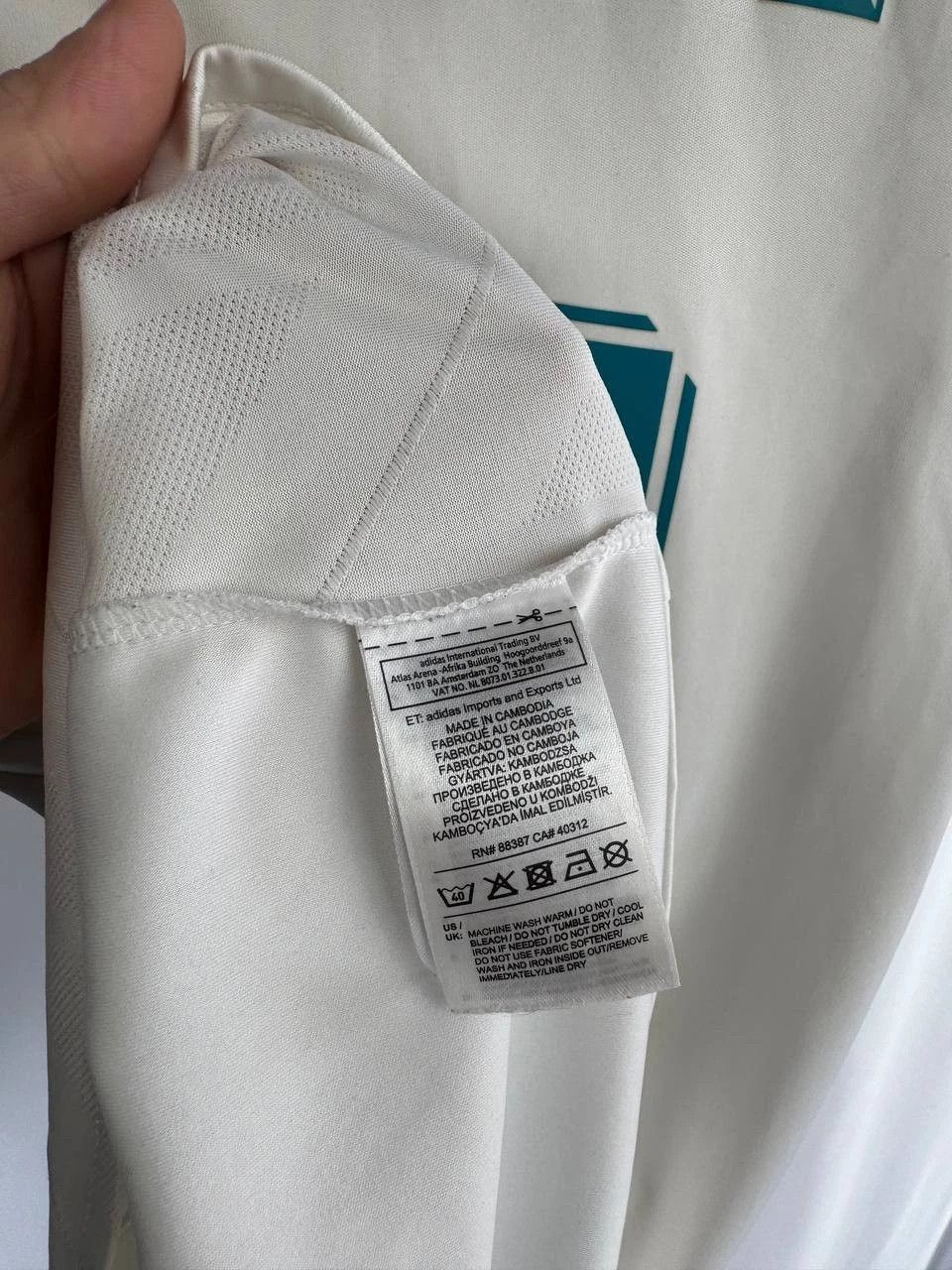 Adidas Real Madrid Home Jersey Final Champions League 2017-2018 Size US XS / EU 42 / 0 - 4 Thumbnail