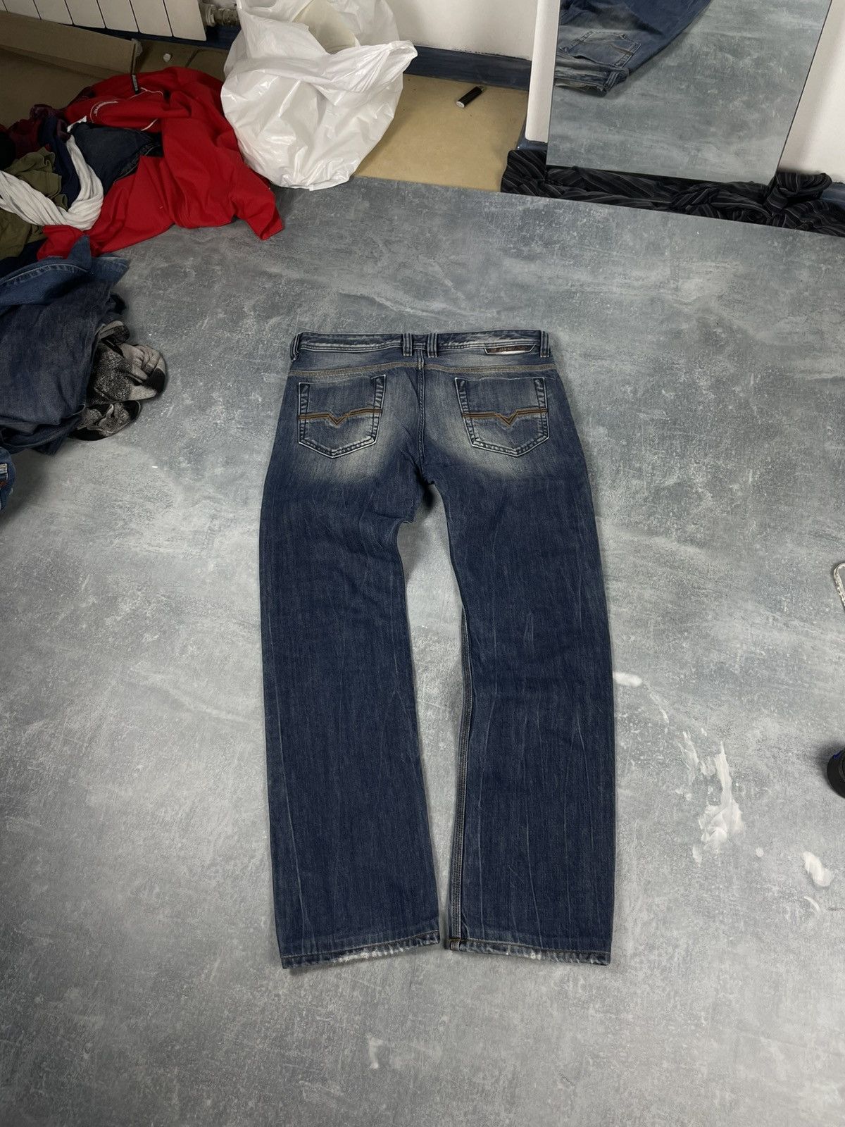 Diesel Crazy baggy Diesel Safado faded denim jeans Size US 33 - 1 Thumbnail