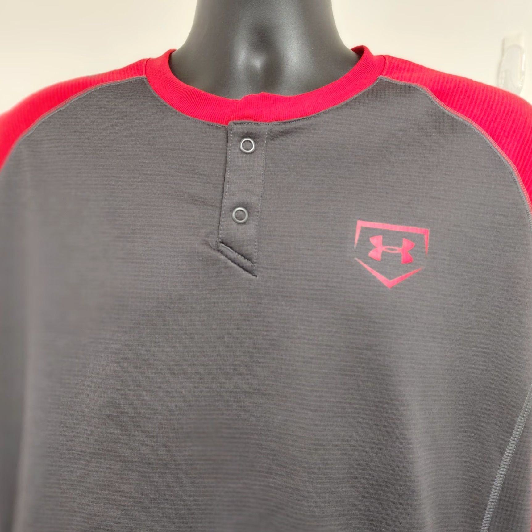 Under Armour UNDER ARMOUR Baseball Shirt Mens Large Long Sleeve Henley Carbon/Red Training Activewear Shirt Mens L Carbon Heather Red Size US L / EU 52-54 / 3 - 4 Thumbnail