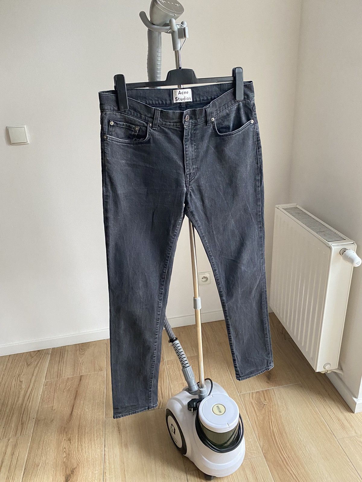 Acne Studios Acne Studios Thin Used Cash Jeans Size US 32 / EU 48 - 2 Thumbnail
