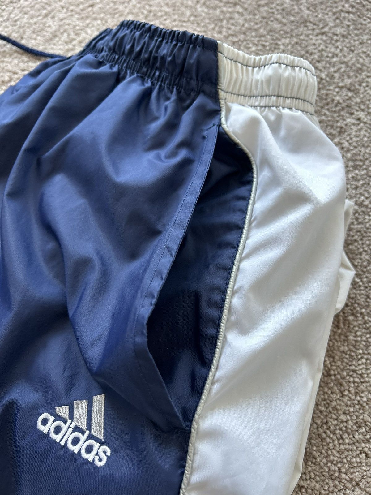 Adidas × Vintage Vintage 2000s Blue Adidas Track Pants Size US 31 - 7 Thumbnail