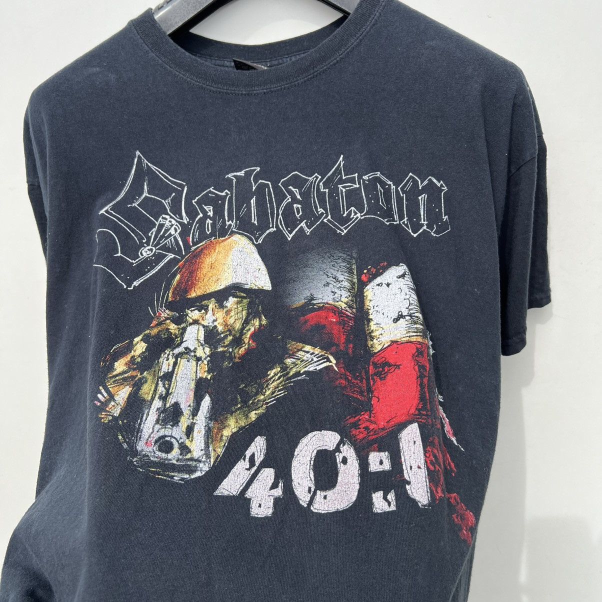 Band Tees × Vintage SABATON T-shirt Promo 2008 Always Remember A Fallen Soldier Size US XL / EU 56 / 4 - 5 Thumbnail
