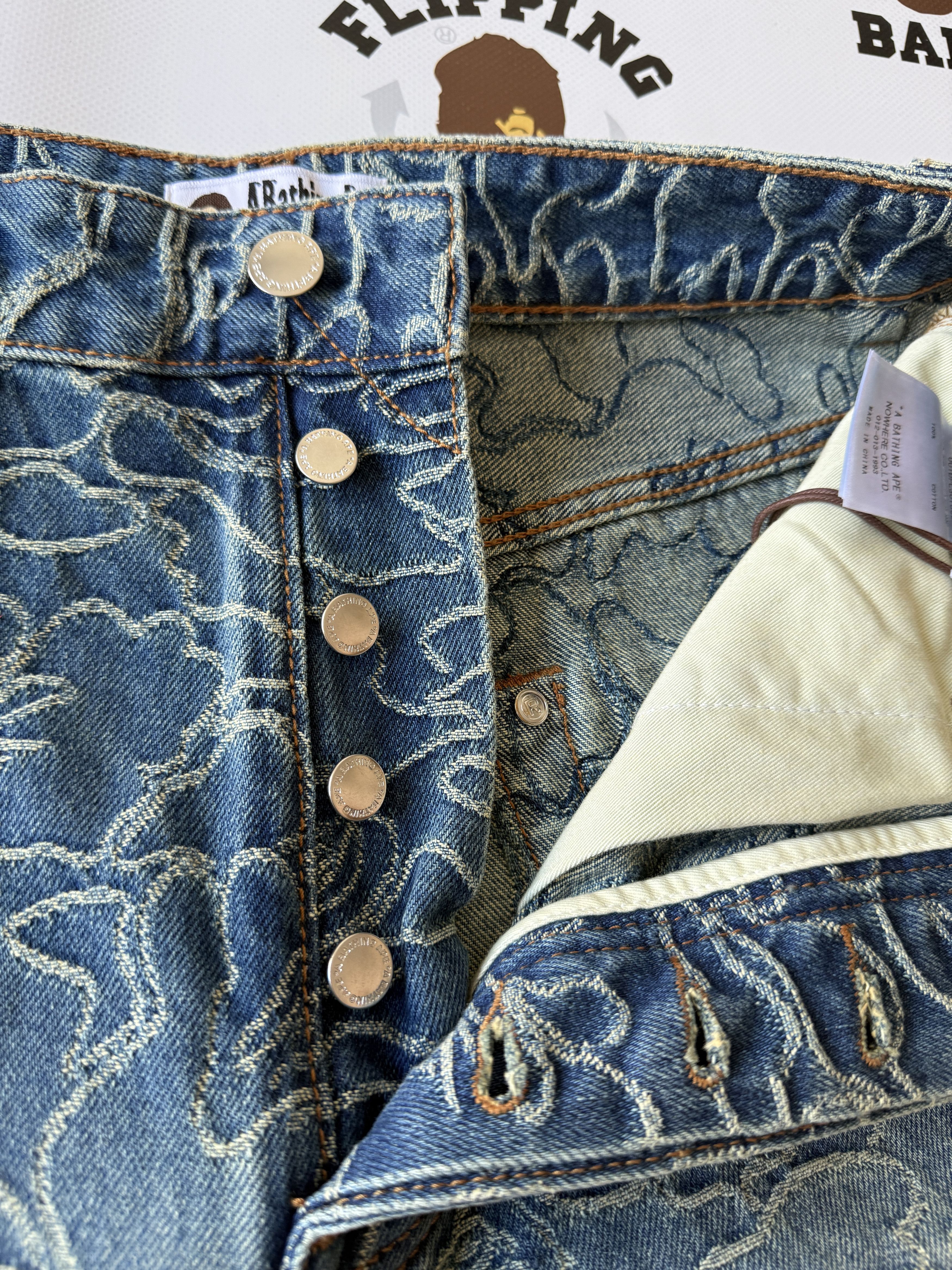 Bape LINE CAMO JACQUARD ONE POINT RELAXED FIT 13OZ DENIM PANTS Size US 31 - 12 Thumbnail