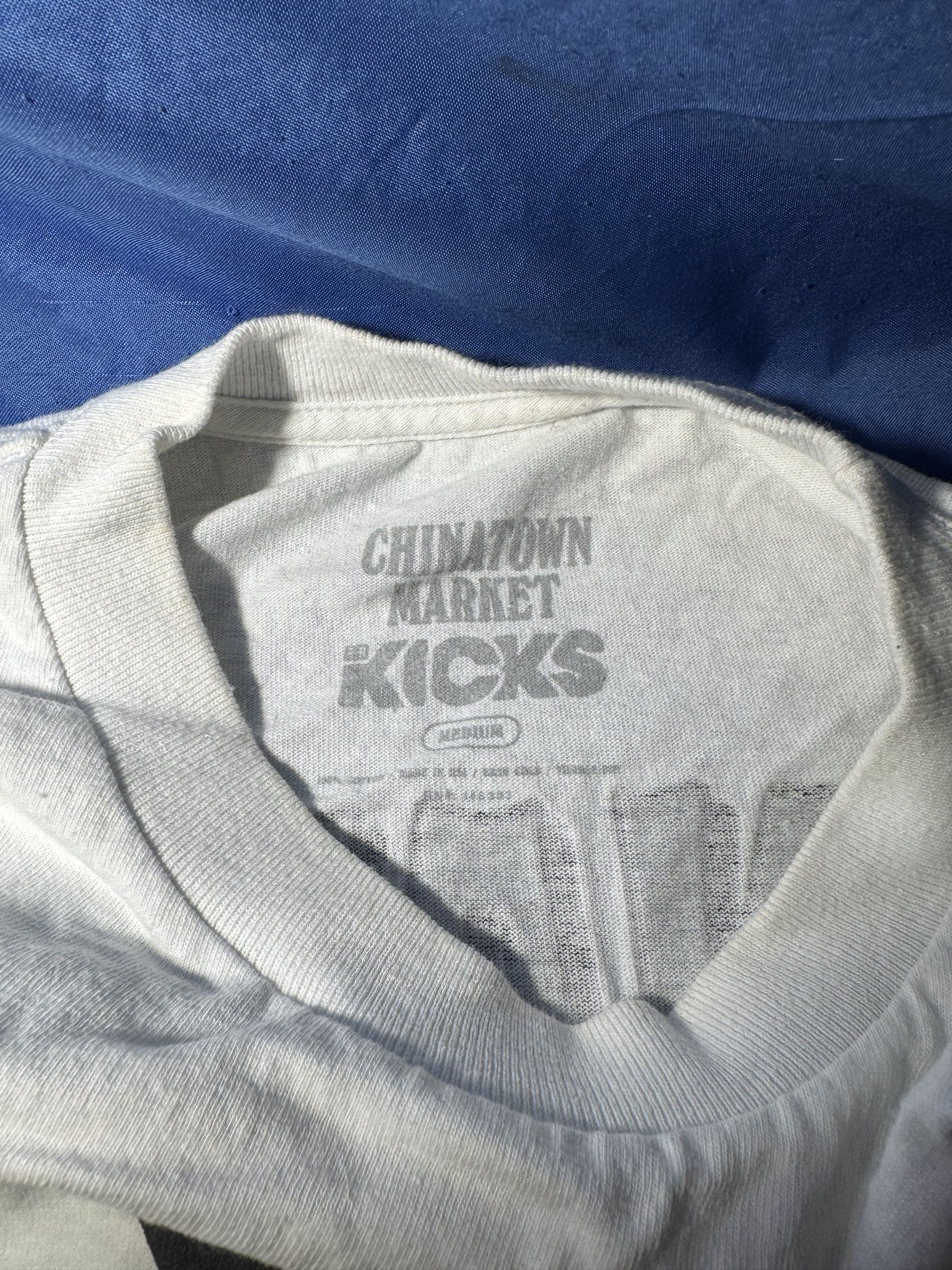 Market Chinatown market x lyrical lemonade glow in dark t-shirt M Size US M / EU 48-50 / 2 - 3 Thumbnail