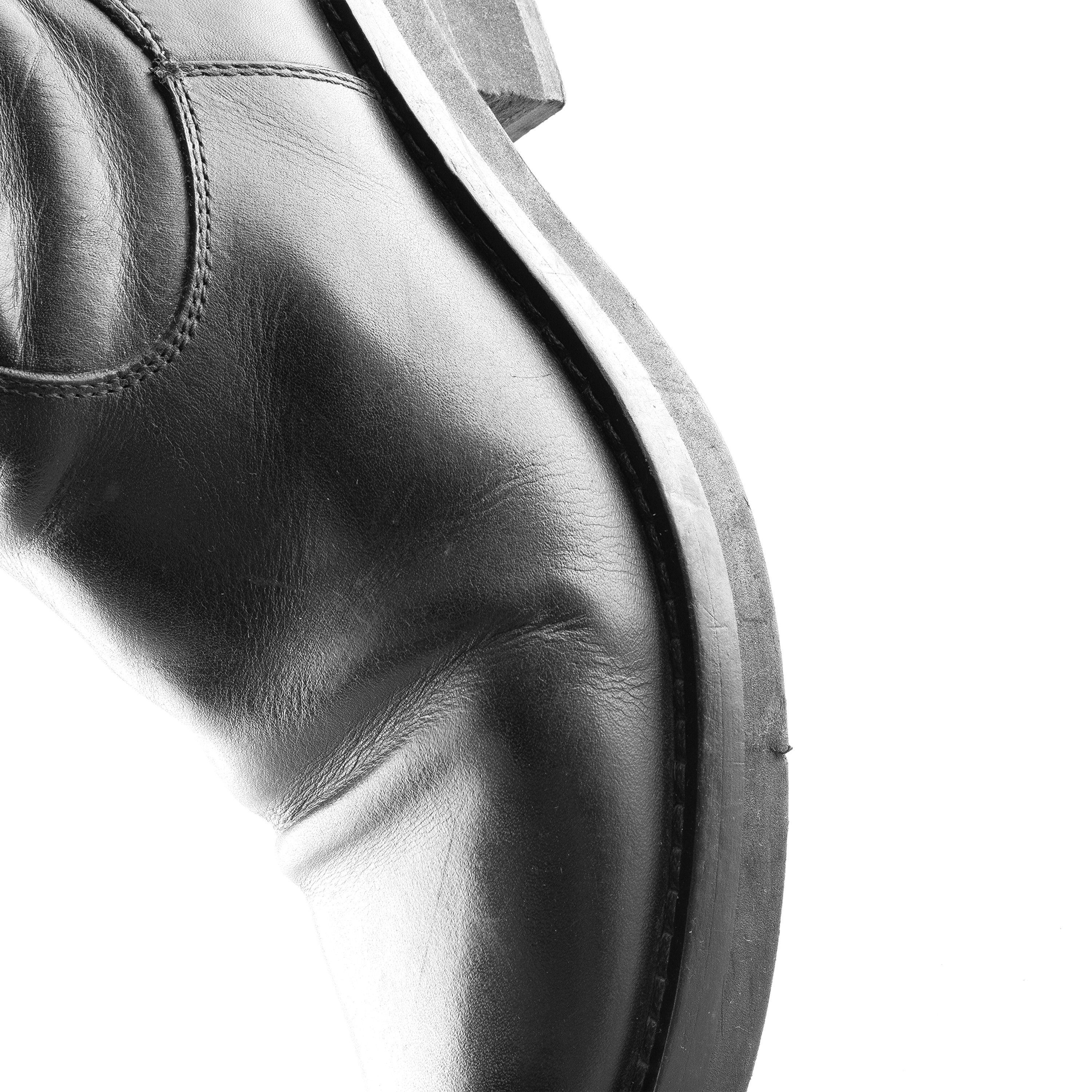 Ann Demeulemeester Ann Demeulemeester Convertible Black Leather Boots (37,5 EU) Size US 6.5 / IT 36.5 - 11 Thumbnail